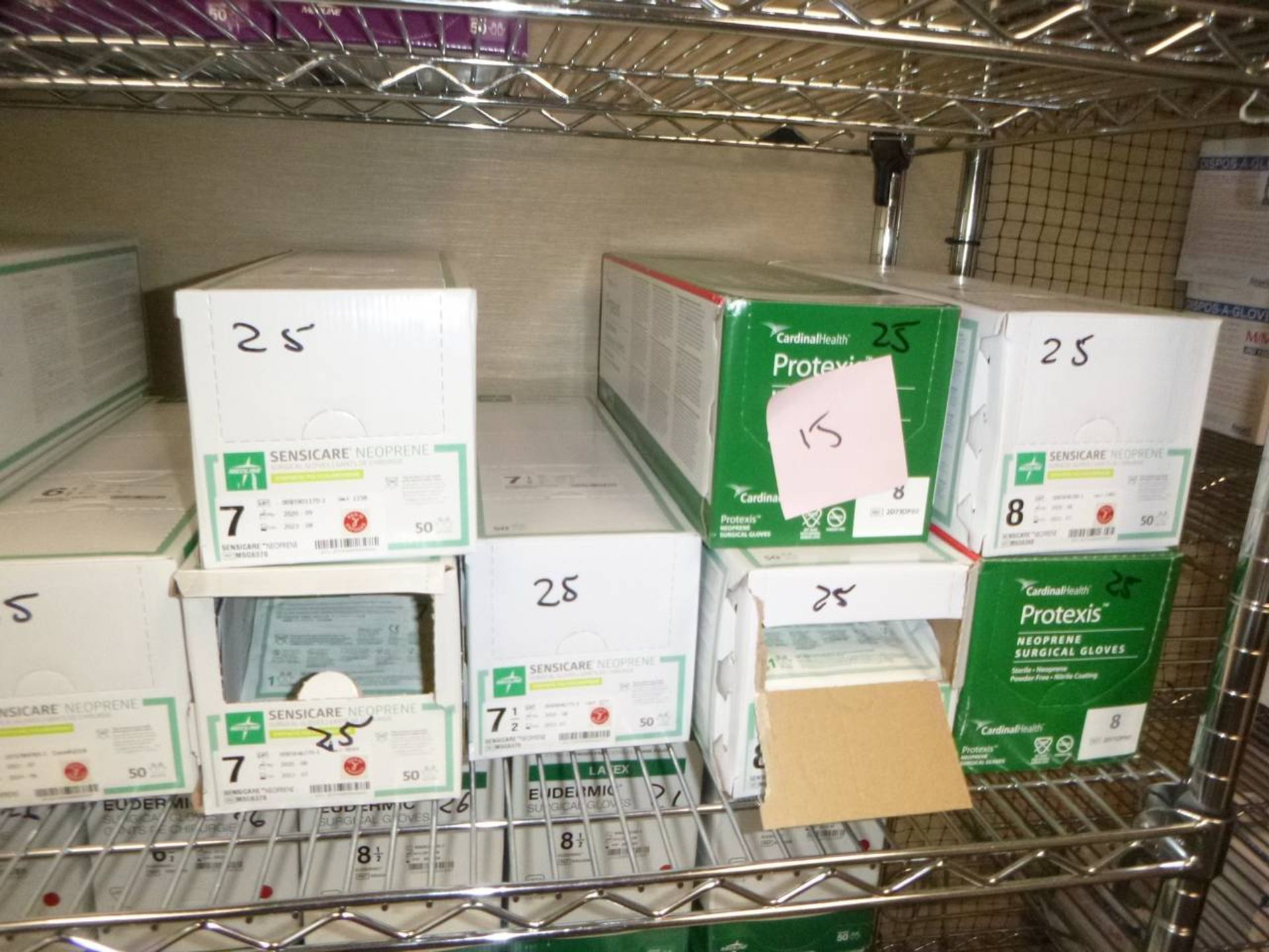 Sensicare Boxes of surgical gloves 5 1/2-8 - Image 3 of 3