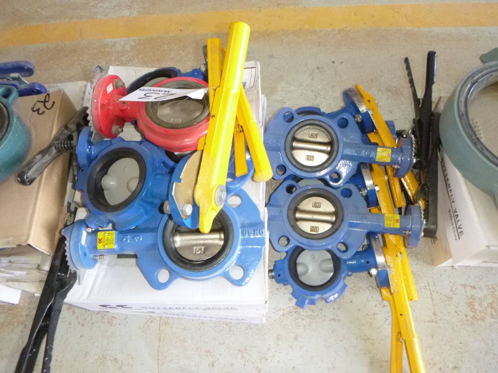 Lot of butterfly valves mixed sizes - Image 5 of 6