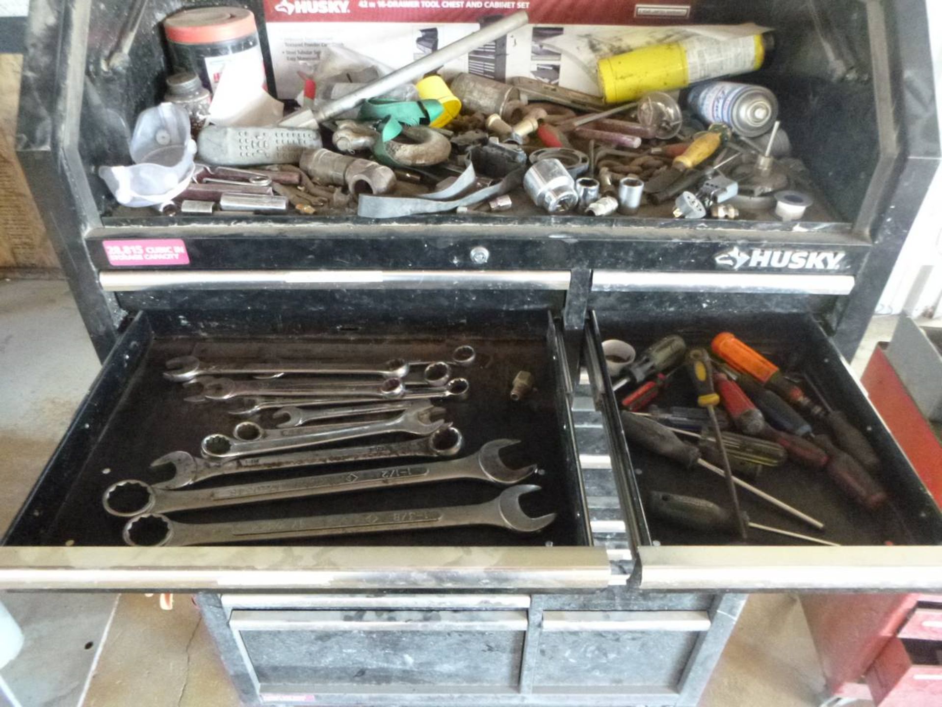 Husky Tool box with tools - Image 3 of 9