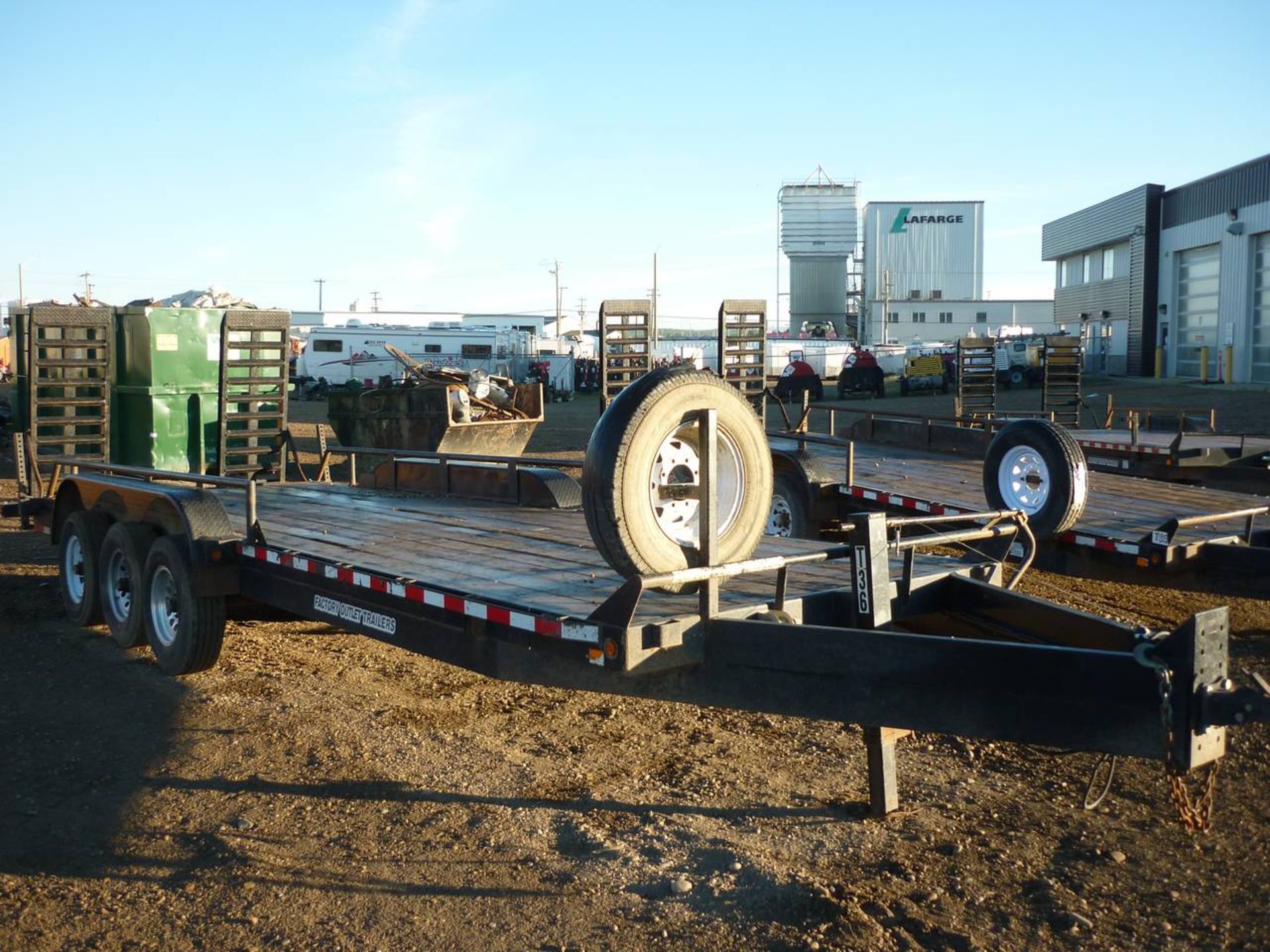 2017 Cantra Equipment trailer - Image 2 of 4