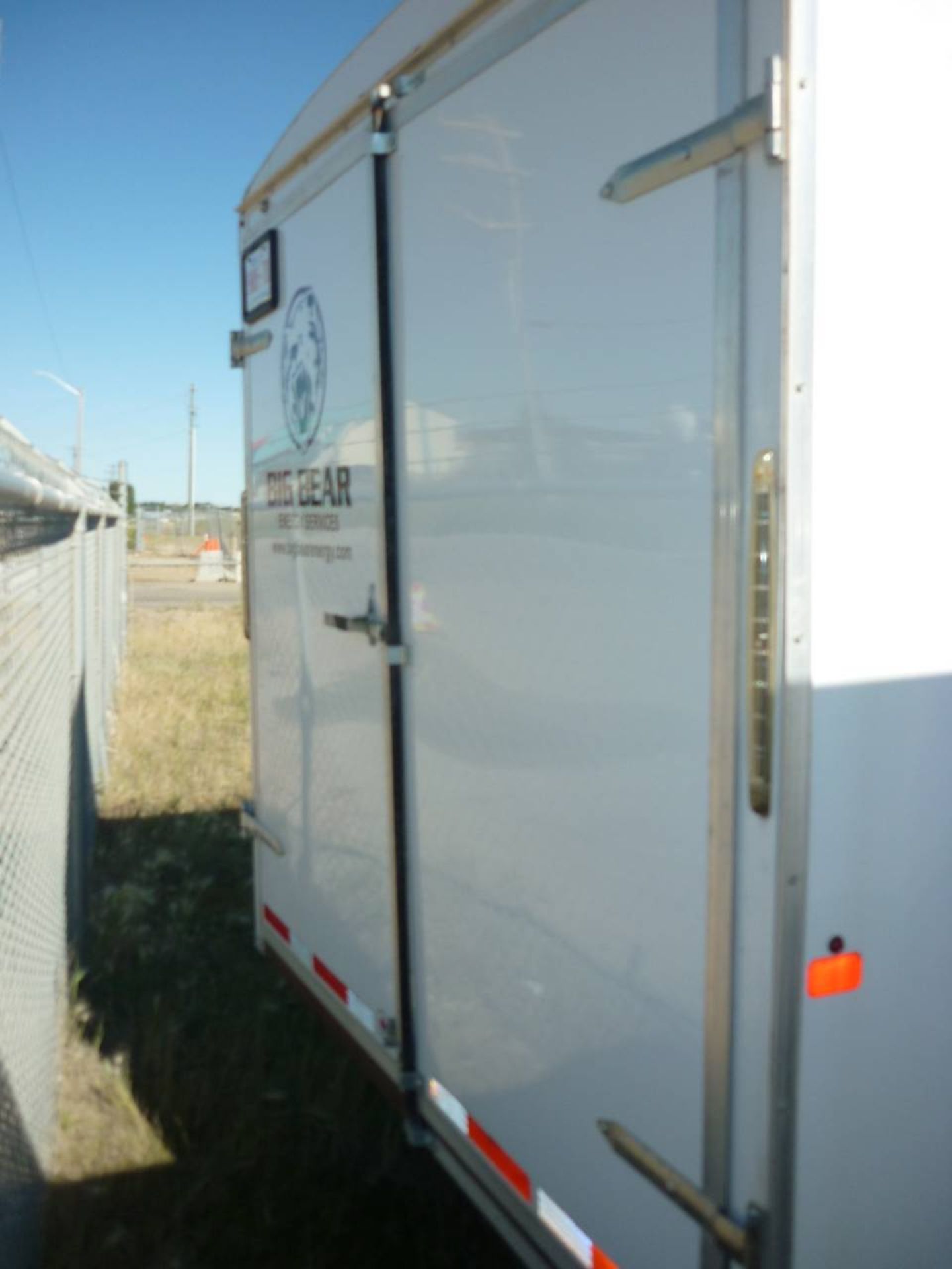 2018 Chuck Wagons Enclosed trailer - Image 6 of 7