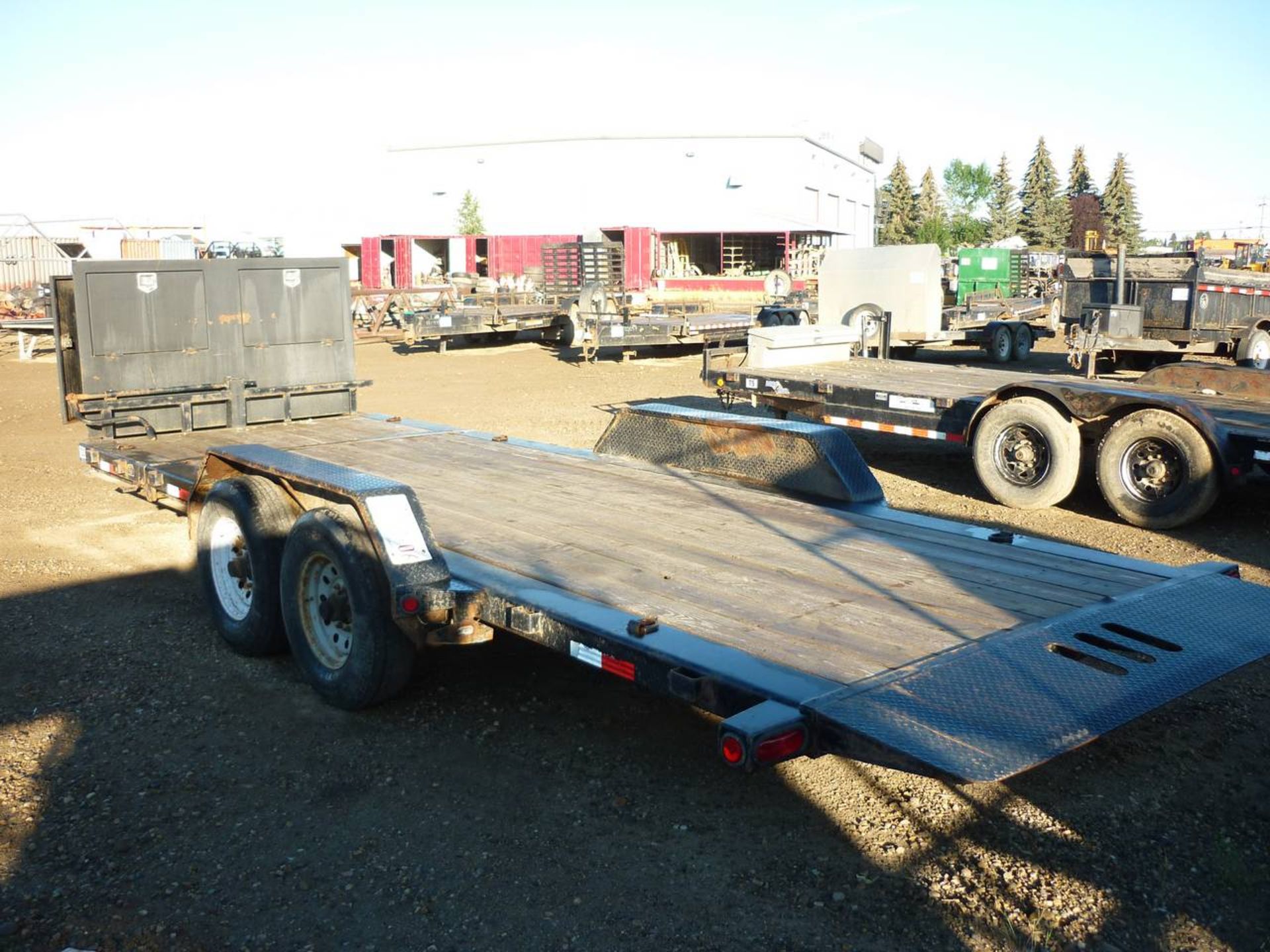 2011 Load Trail Equipment trailer - Image 4 of 4
