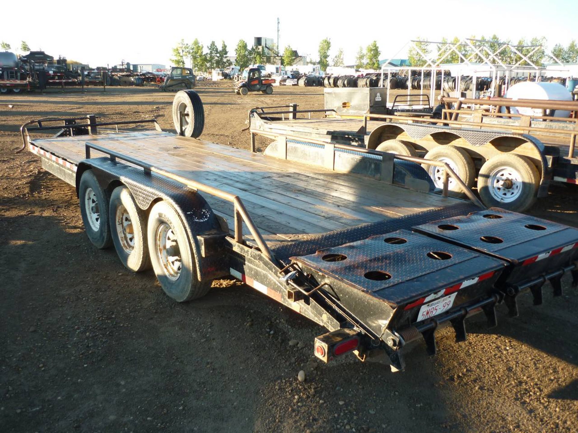 2017 Canada Trailers Equipment trailer - Image 4 of 5