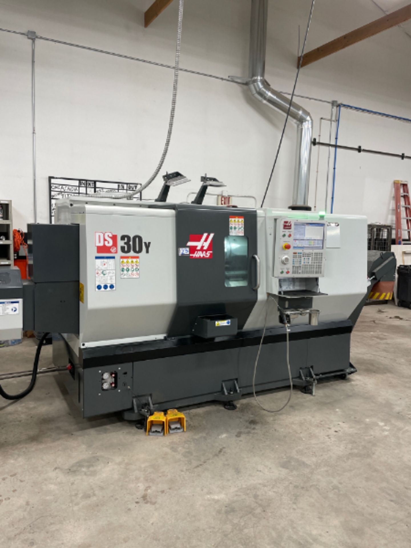 Haas DS30Y Dual Spindle 4-Axis CNC Lathe, 10” Chuck, 12.5” x 23”, 31” Swing, New 2020 - Image 3 of 10