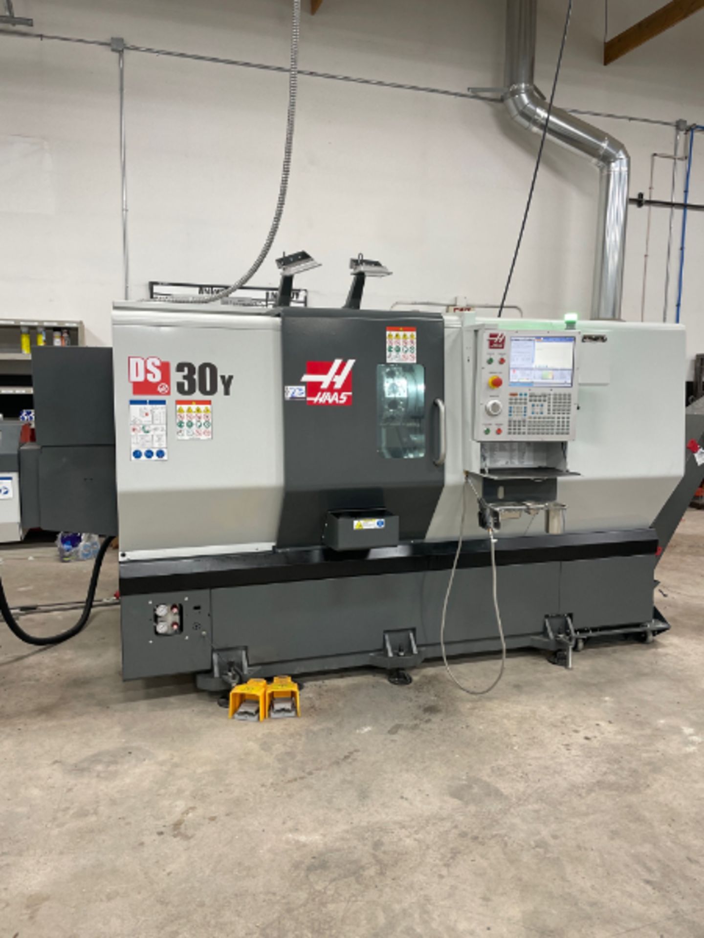 Haas DS30Y Dual Spindle 4-Axis CNC Lathe, 10” Chuck, 12.5” x 23”, 31” Swing, New 2020 - Image 2 of 10