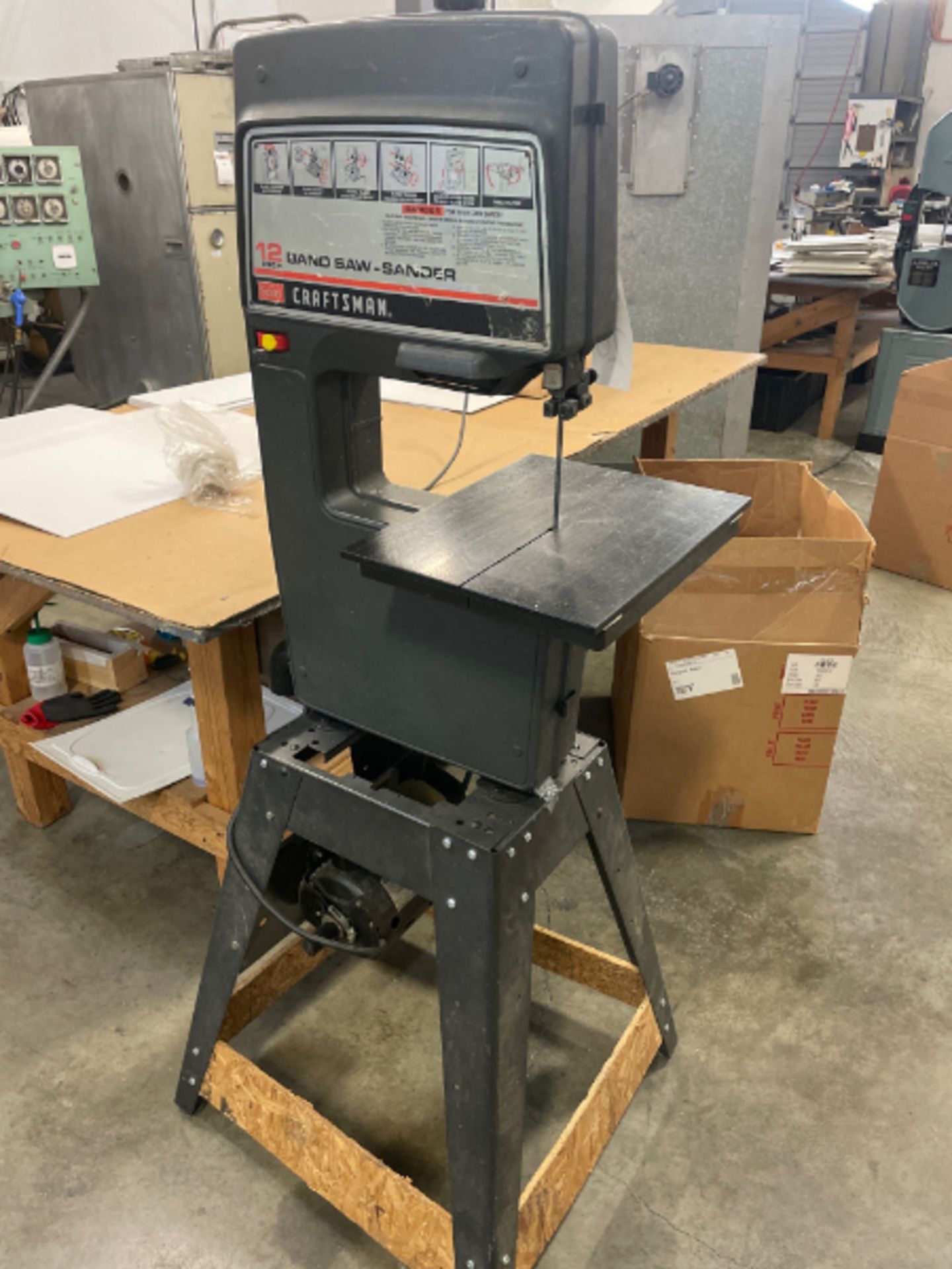 Craftsman 12" Vertical Bandsaw