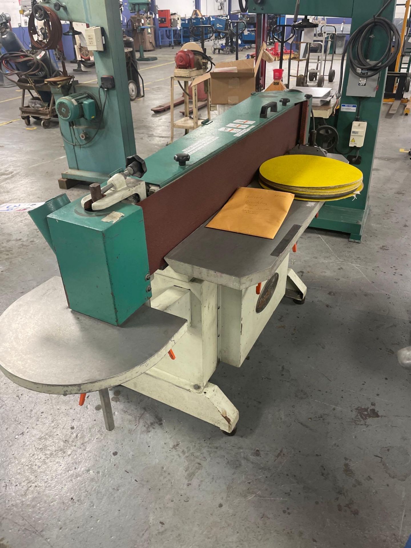 Grizzly G9985 Oscillating Edge Sander, 1/4" Oscillation, 9" x 138.5" Belt, s/n 94120E294, New 2005