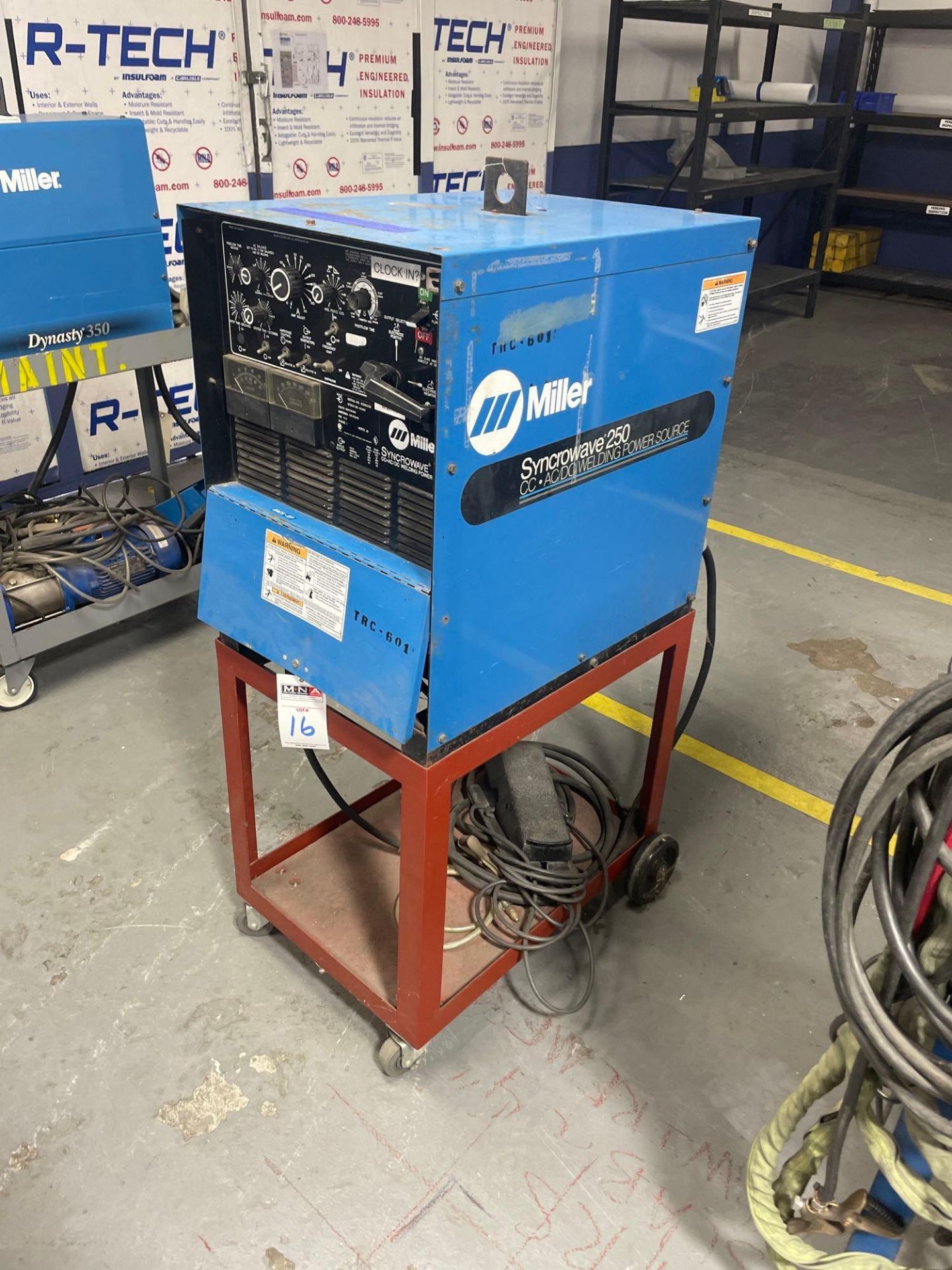 Miller Syncrowave 250 CC AC?DC Welding Power Source, s/n KG052105 - Image 2 of 7