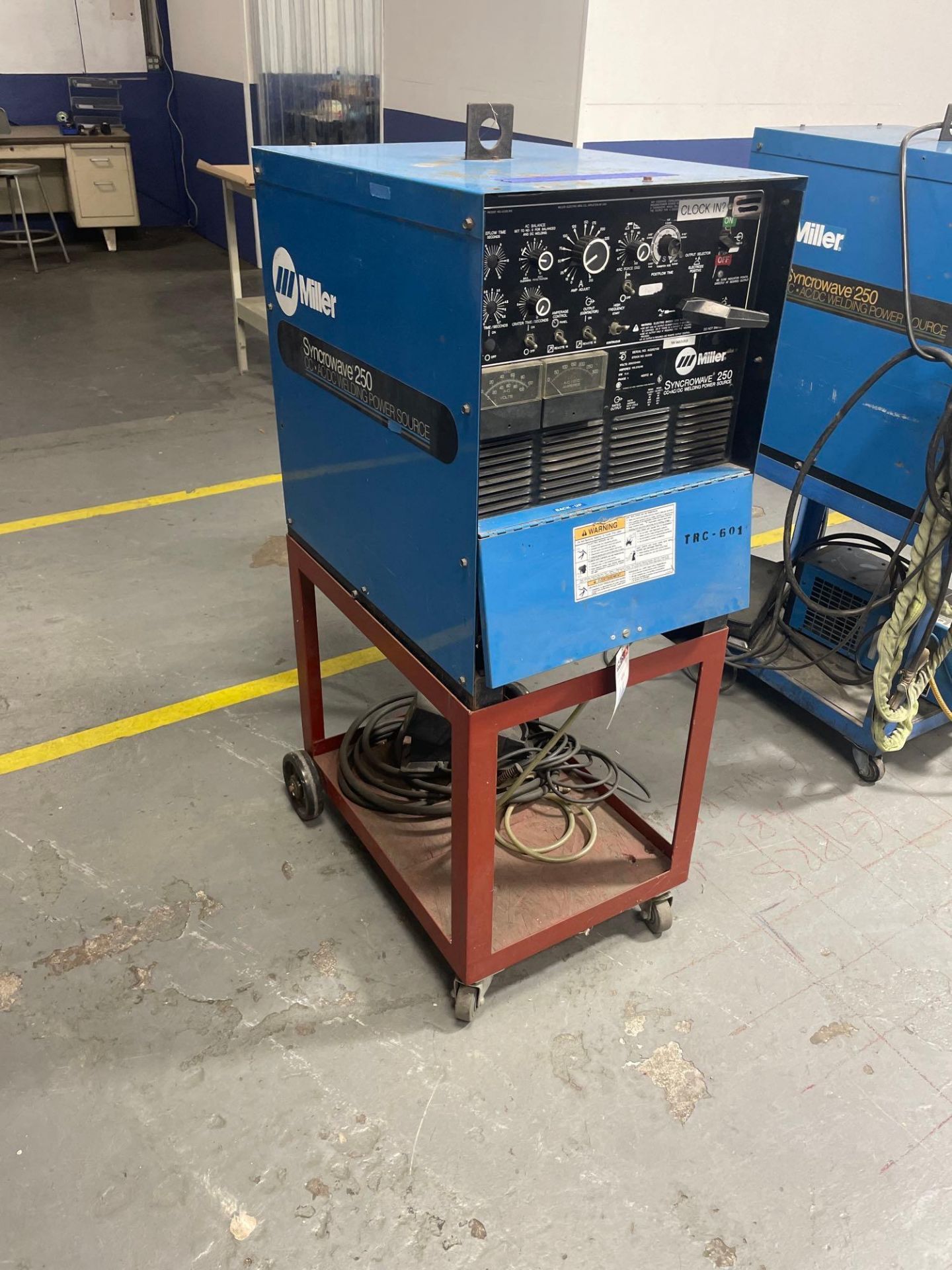 Miller Syncrowave 250 CC AC?DC Welding Power Source, s/n KG052105 - Image 3 of 7