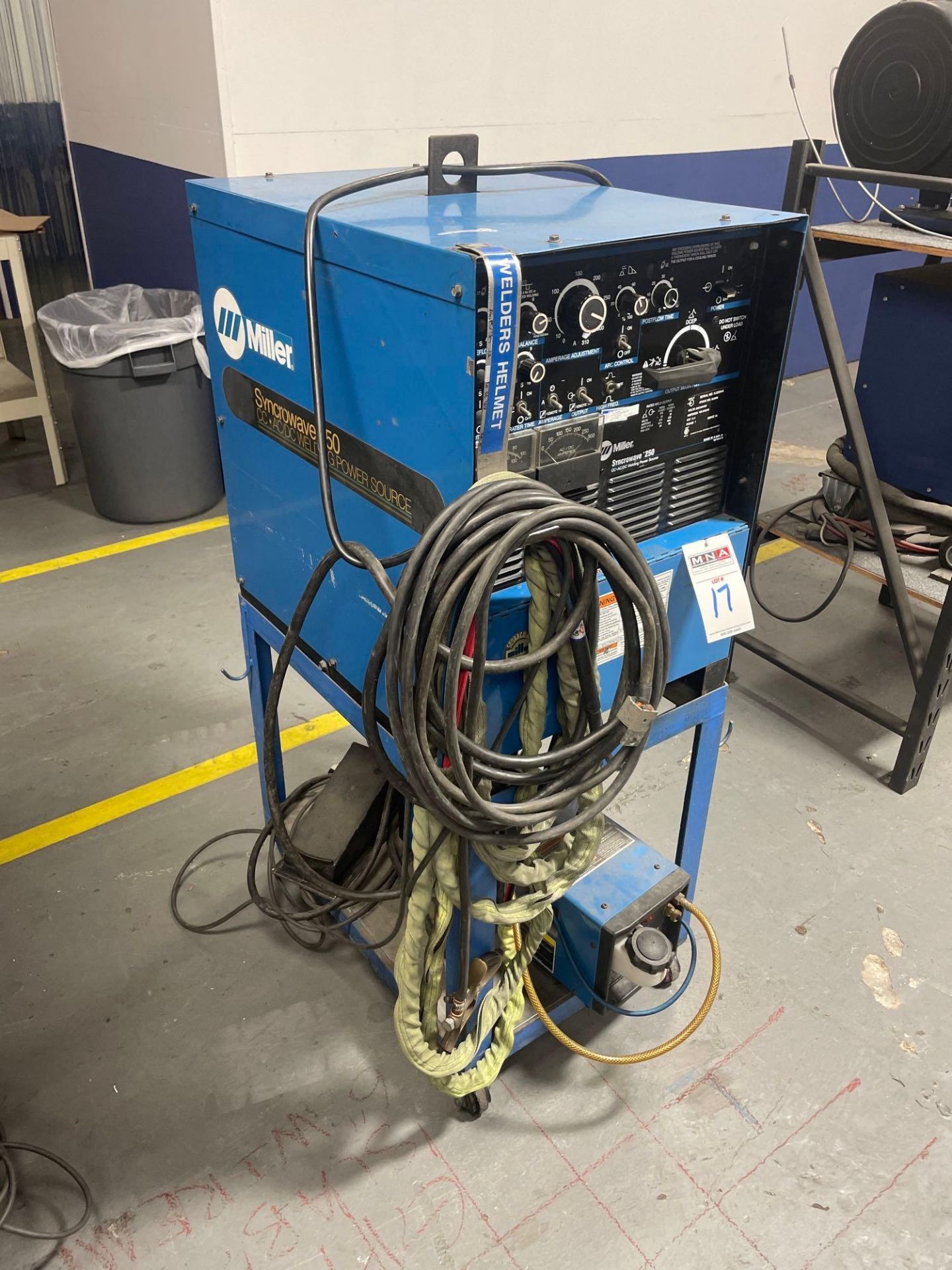 Miller Syncrowave 250 CC AC?DC Welding Power Source, s/n KJ220845 - Image 3 of 7