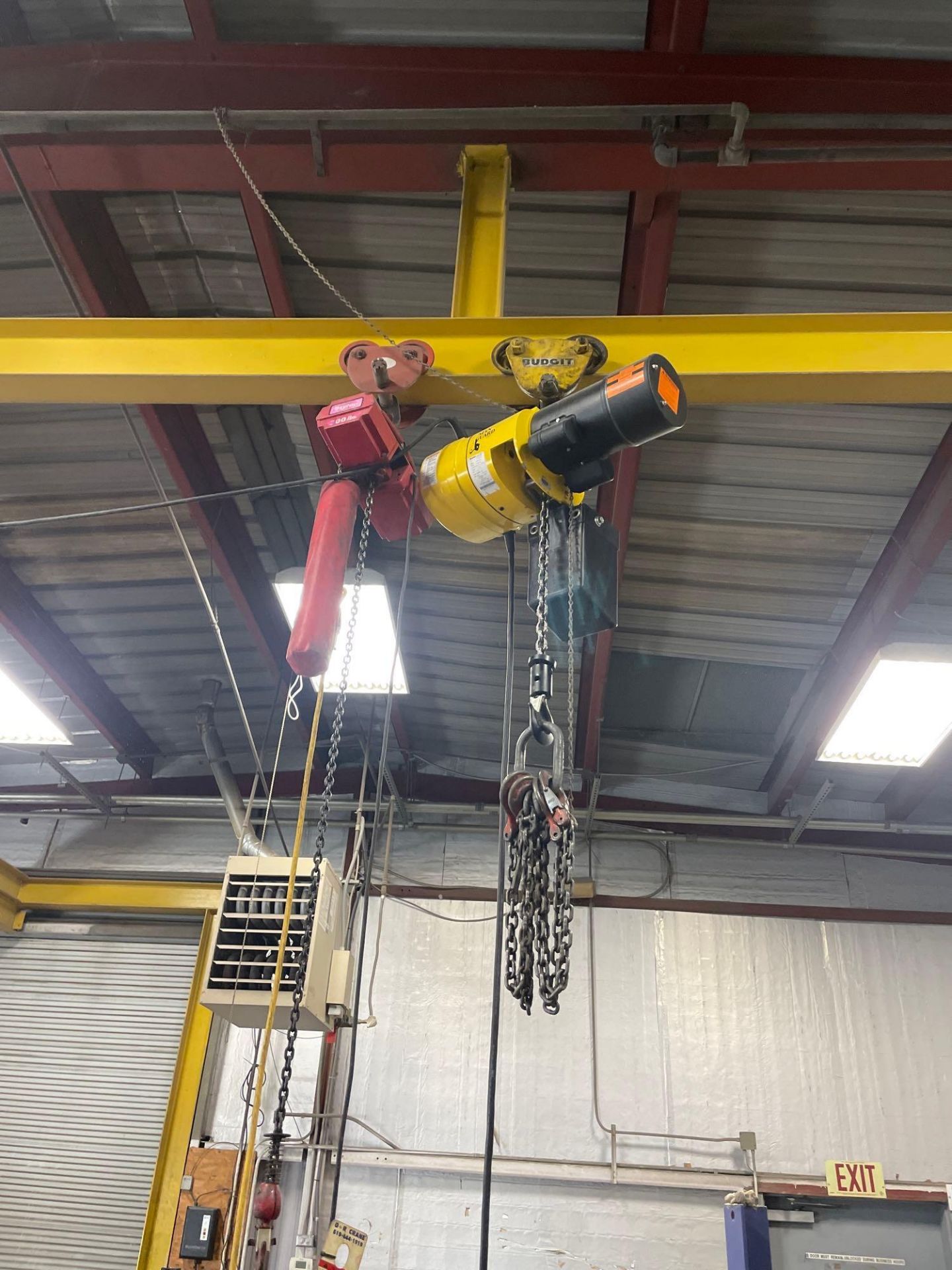 Budget 1 Ton Hoist & Dayton 300 Lbs. Hoist *No Rails*