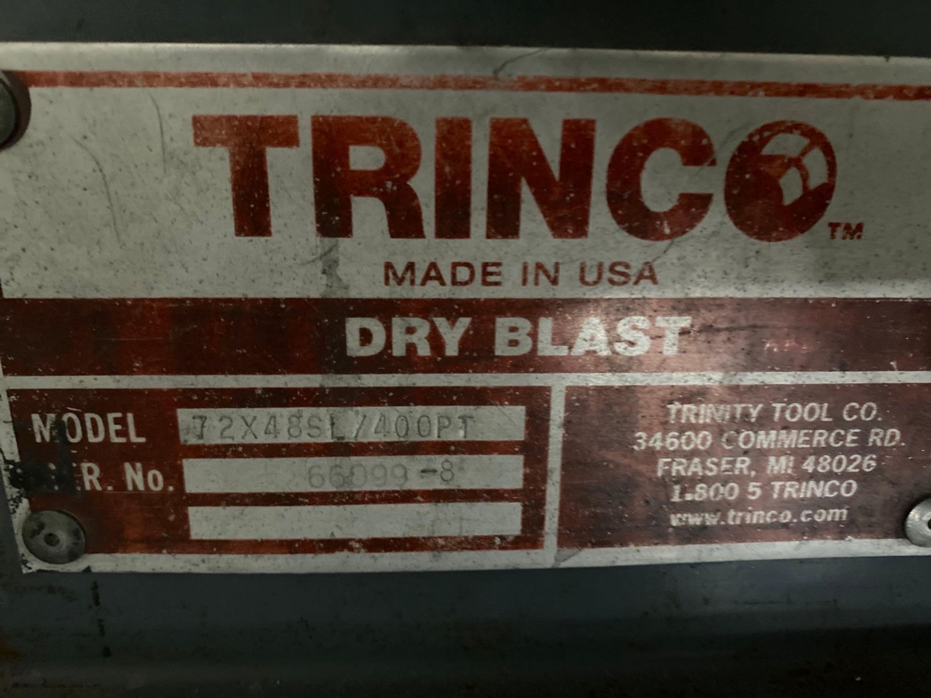 Trinco 72X48SL/400PT Abrasive Media Blast Cabinet - Image 4 of 4