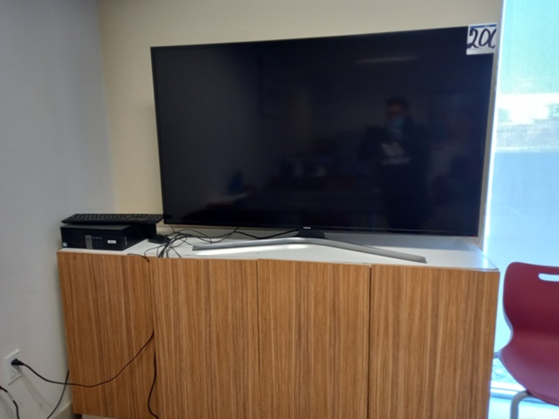 (44) Office Furniture Consisting Of: (1) 60 Inch Samsung TV, (6) L Desks, (6) Simple Desks & more - Image 21 of 25