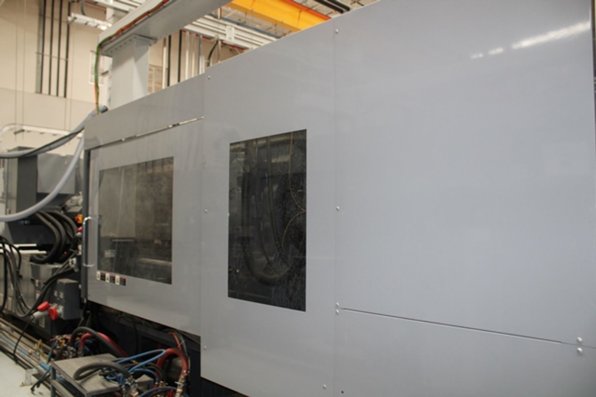 500 Ton 31.9 Oz Toshiba EC500SCXV50-26Y Electric Injection Molding Machine, Mfg. Year: 2016 - Image 7 of 23