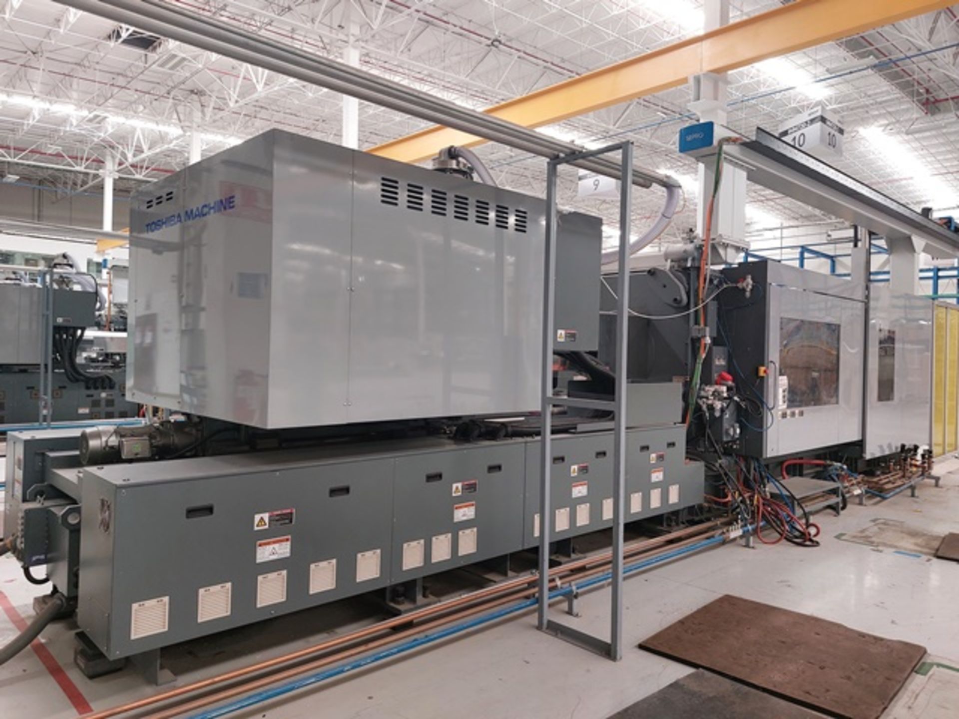 720 Ton 61 Oz Toshiba EC720SXV50-36AT Electric Injection Molding Machine, Mfg. Year Nov 2017 - Image 7 of 24