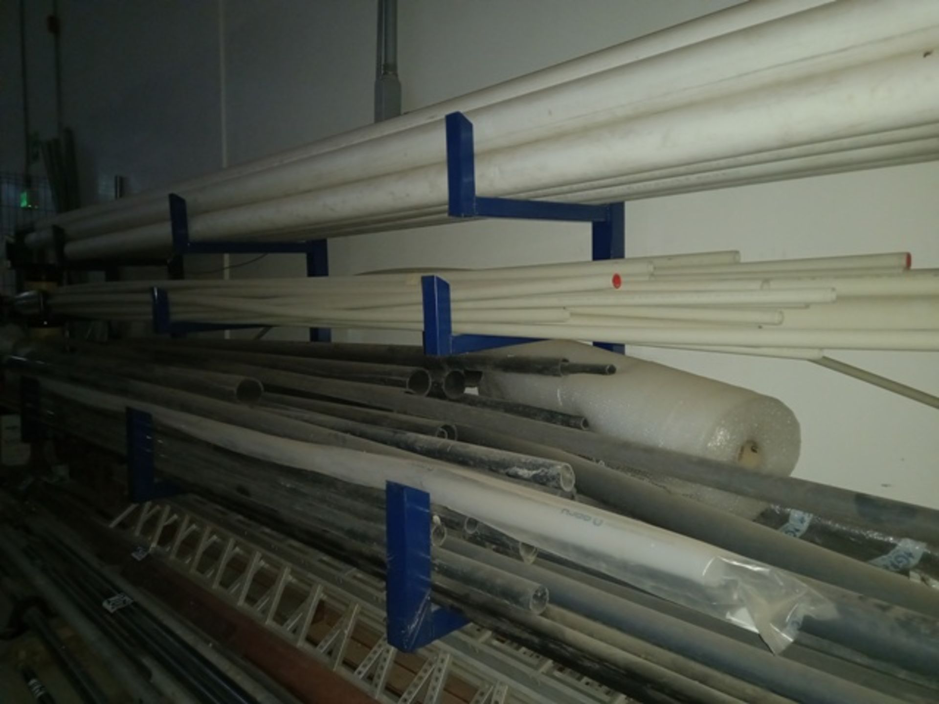 Lot of (1) Metallic Rack with Hydraulic PVC Pipe, Different Sizes (1" - 4") - Image 6 of 7