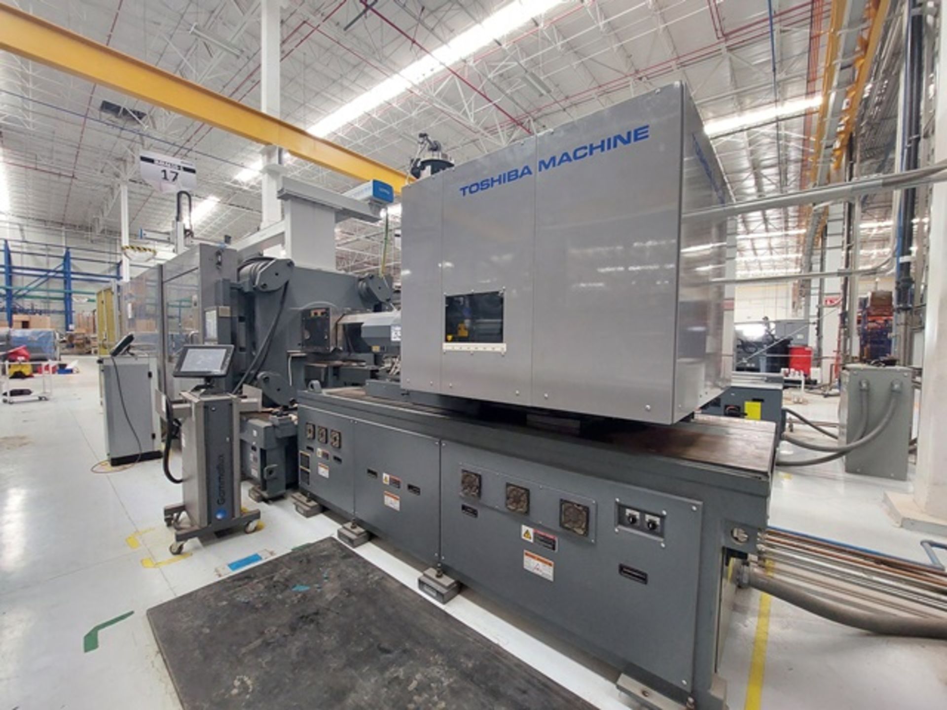 610 Ton 31.9 oz Toshiba EC610SXIIV50-26Y Electric Injection Molding Machine; Mfg. Year: 2019 - Image 3 of 28