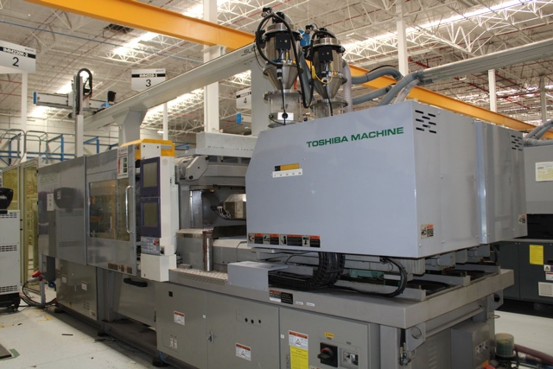 240 Ton 3.7/4.7 Oz Toshiba Model ECM240NV30-3Y/3A 2-Shot Electric Injection Molding Machine - Image 3 of 23