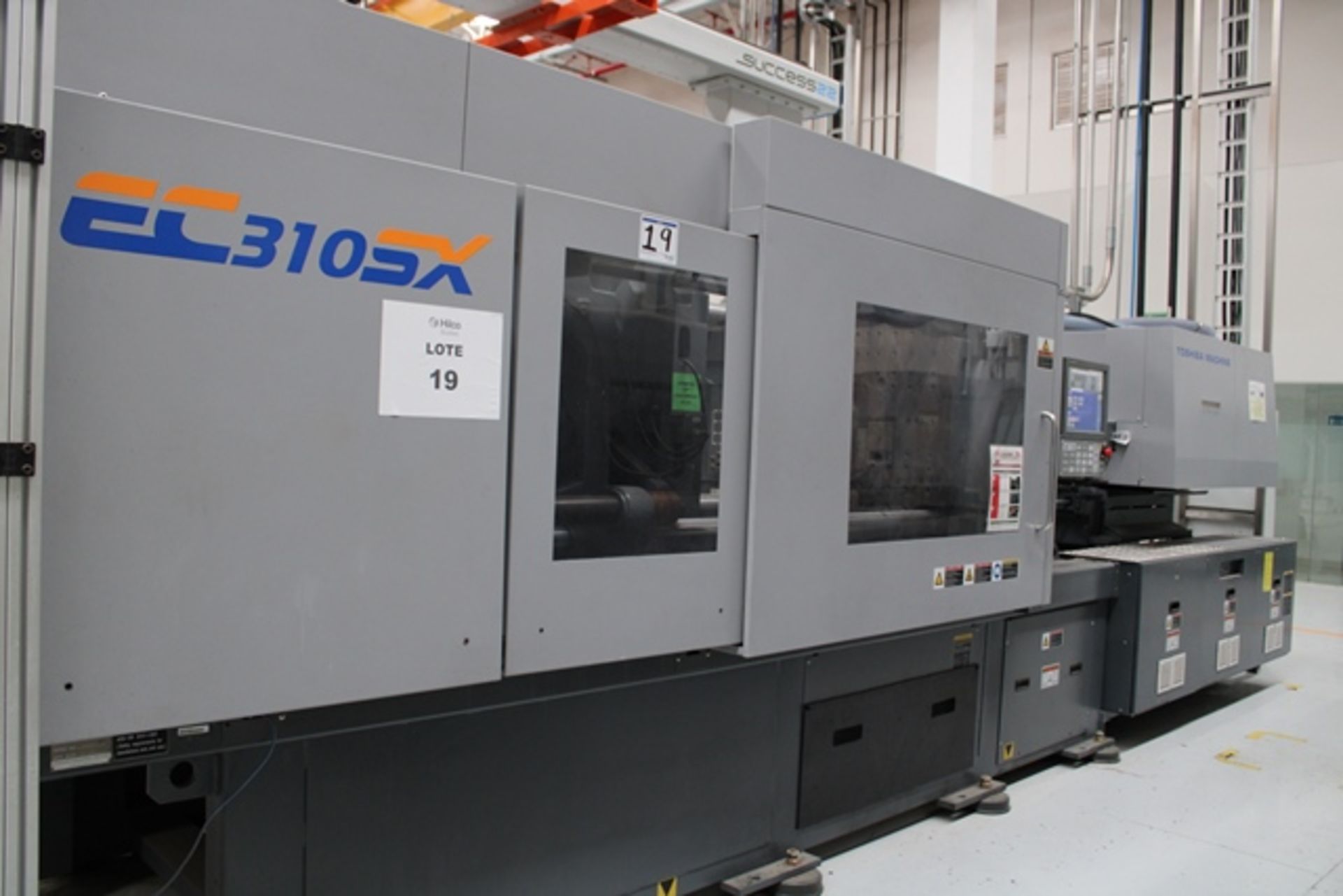 310 Ton 10.3 Oz Toshiba EC310SXV50-26 Electric Injection Molding Machine, Mfg. Year: Dec 2016 - Image 2 of 17