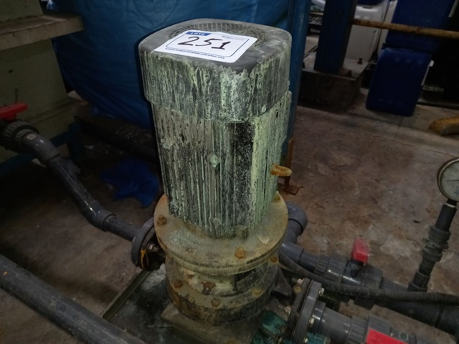 Lot Hekeda Pumps Consisting Of: (3) 7.5 Kw Vertical Pumps And (2) 5.5 Kw Vertical Pump - Image 6 of 6