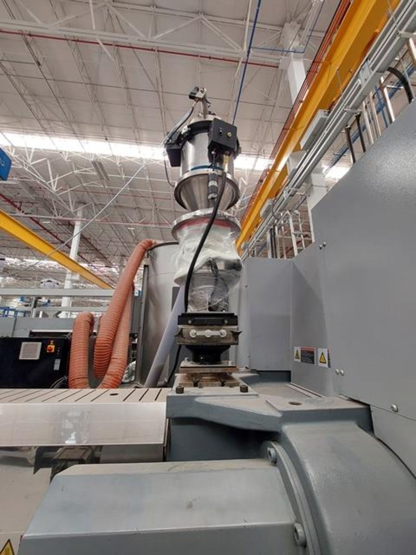 500 Ton 43.5 Oz Toshiba EC500SCXV50-26 Electric Injection Molding Machine, Mfg. Year: 2017 - Image 15 of 24