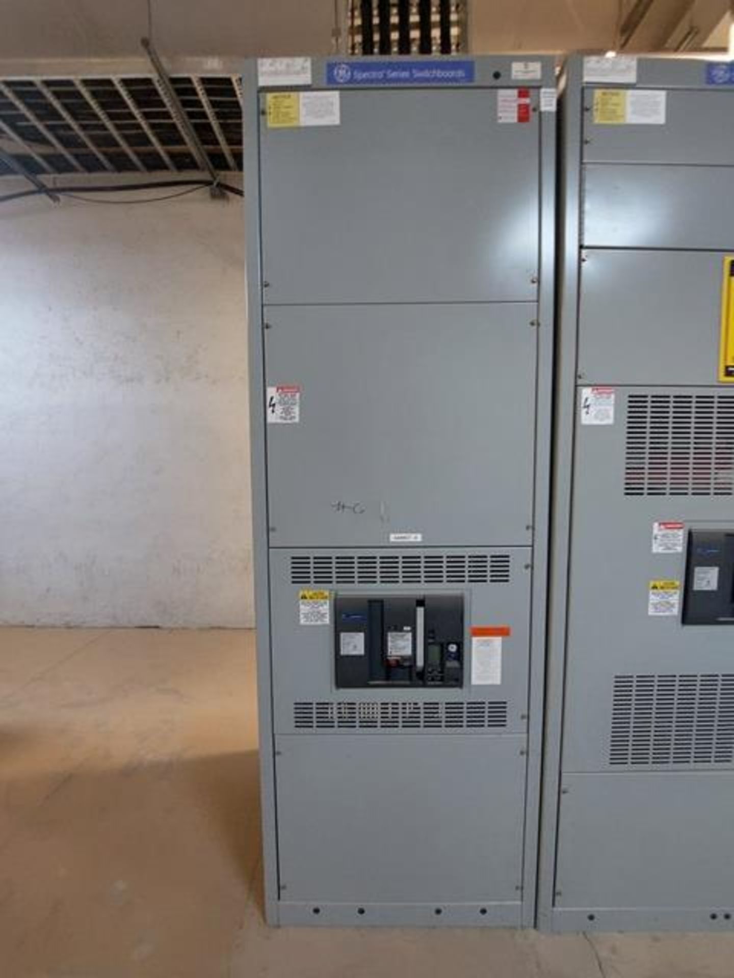 4 Sections 3000 A/1600 A General Electric Spectra Series Switchboards, 480Y / 277V, 150 KVA; - Image 3 of 6
