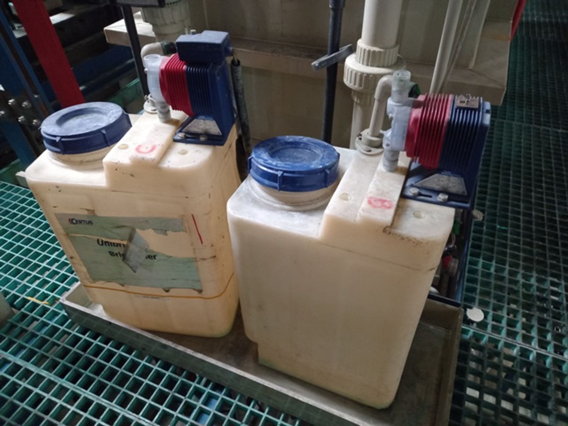 Lot Hekeda (38) 400 Ml/Min Iwaki 230 Chemical Dosifier Pumps, 0.2 MPA - Image 10 of 14