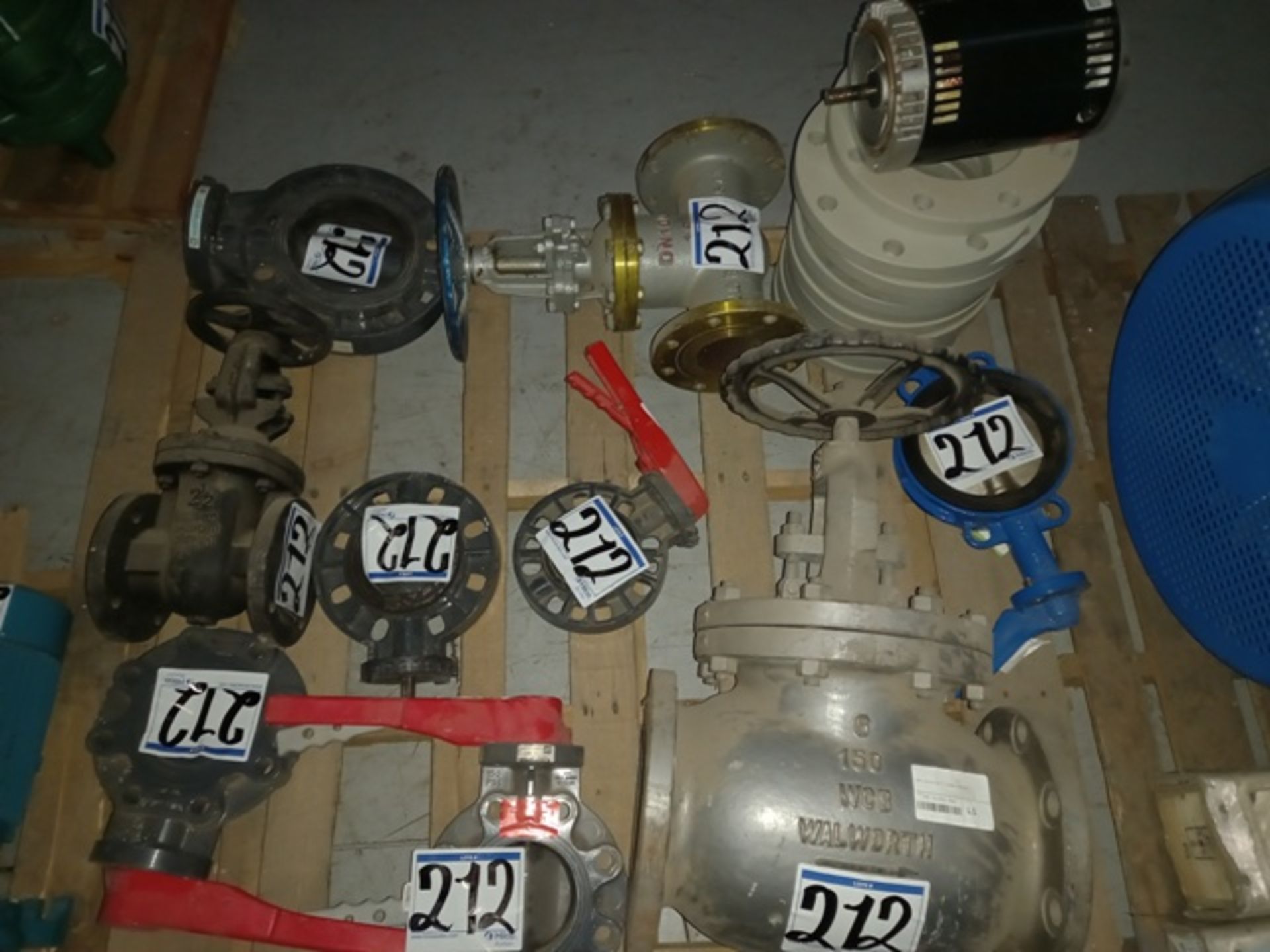 Lot of (9) Valves Different Types and Sizes, (13) Plastic Flanges Different Sizes - Image 2 of 9