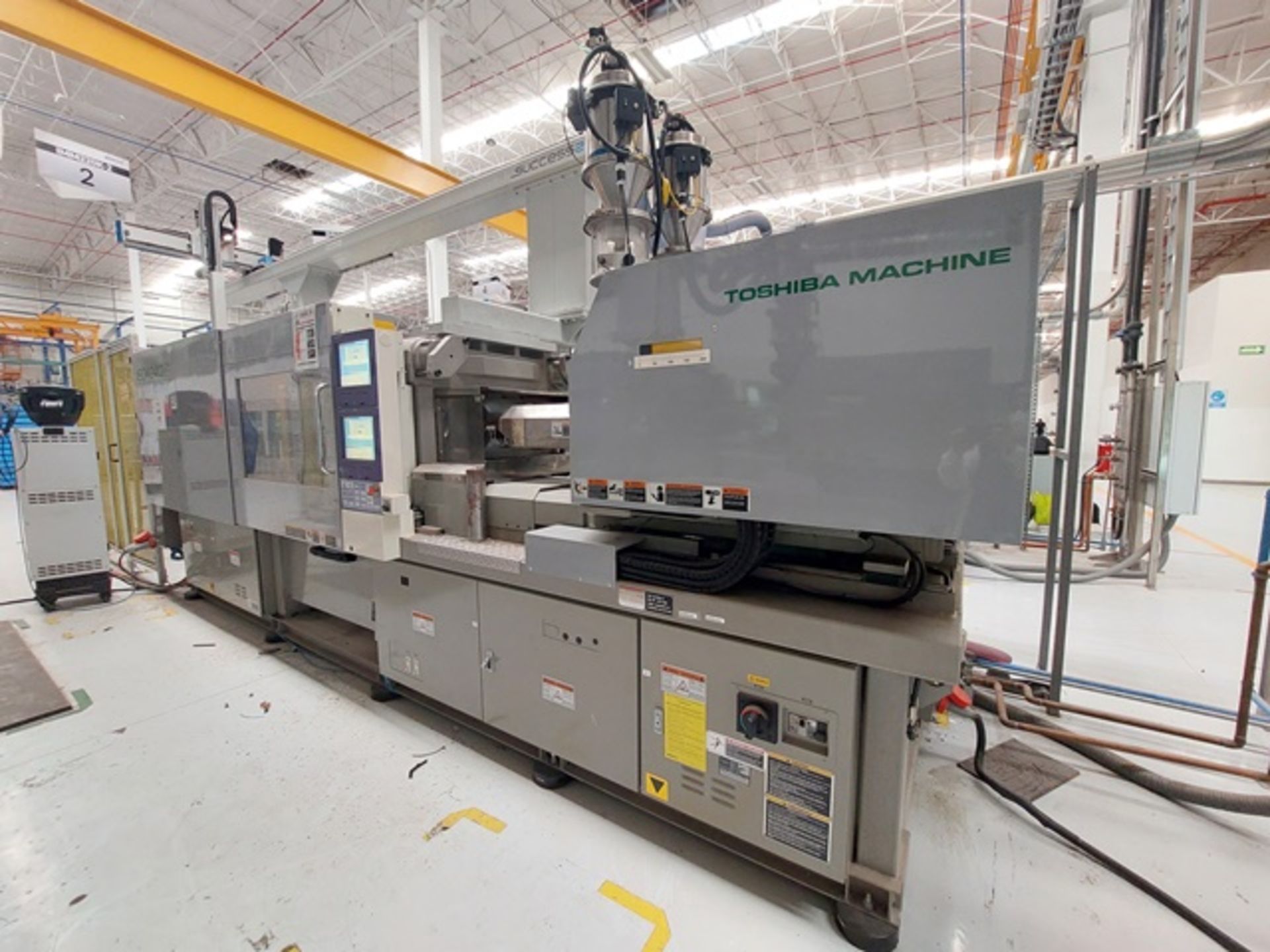 240 Ton 3.7/4.7 Oz Toshiba Model ECM240NV30-3Y/3A 2-Shot Electric Injection Molding Machine - Image 5 of 23