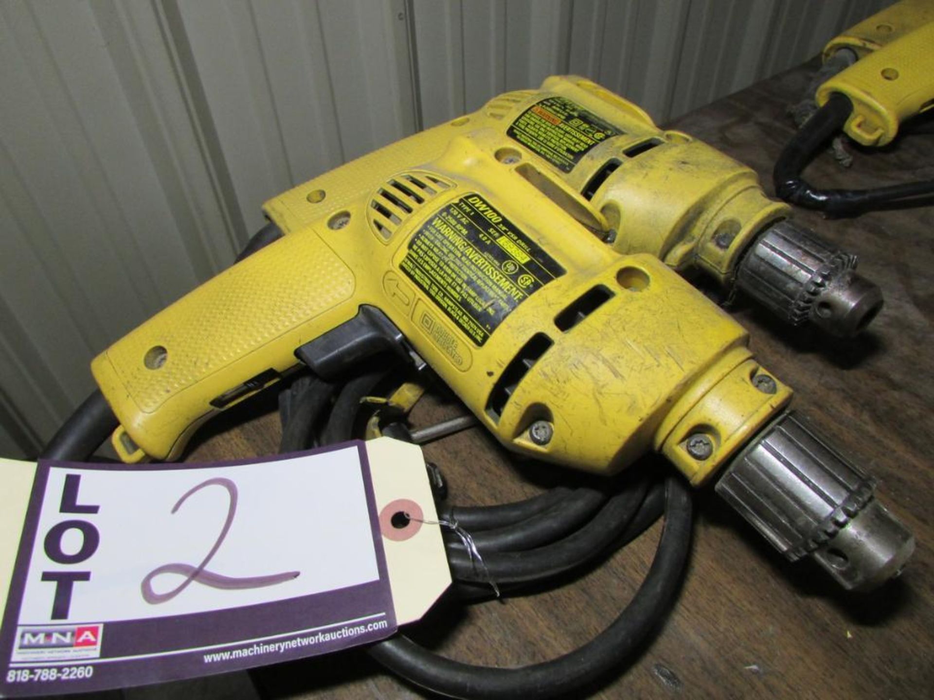 DeWalt DW100 3/8" Electric VSR Drills - Image 2 of 2