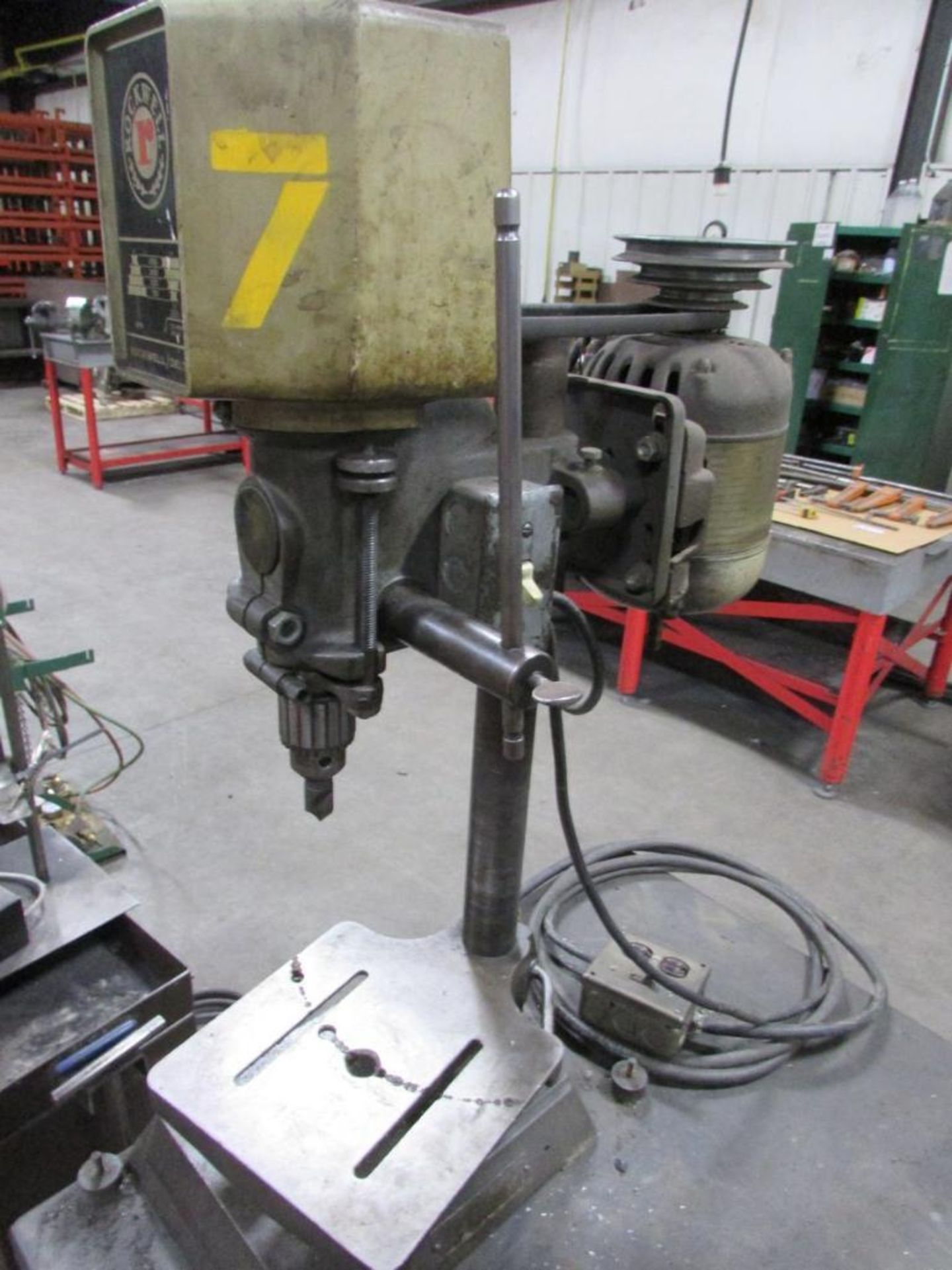Rockwell/Delta 11" Benchtop Drill Press, 9" x 8.5" Table, 1/2" Jacobs Chuck, 4" Stroke, 1/2HP - Image 3 of 7