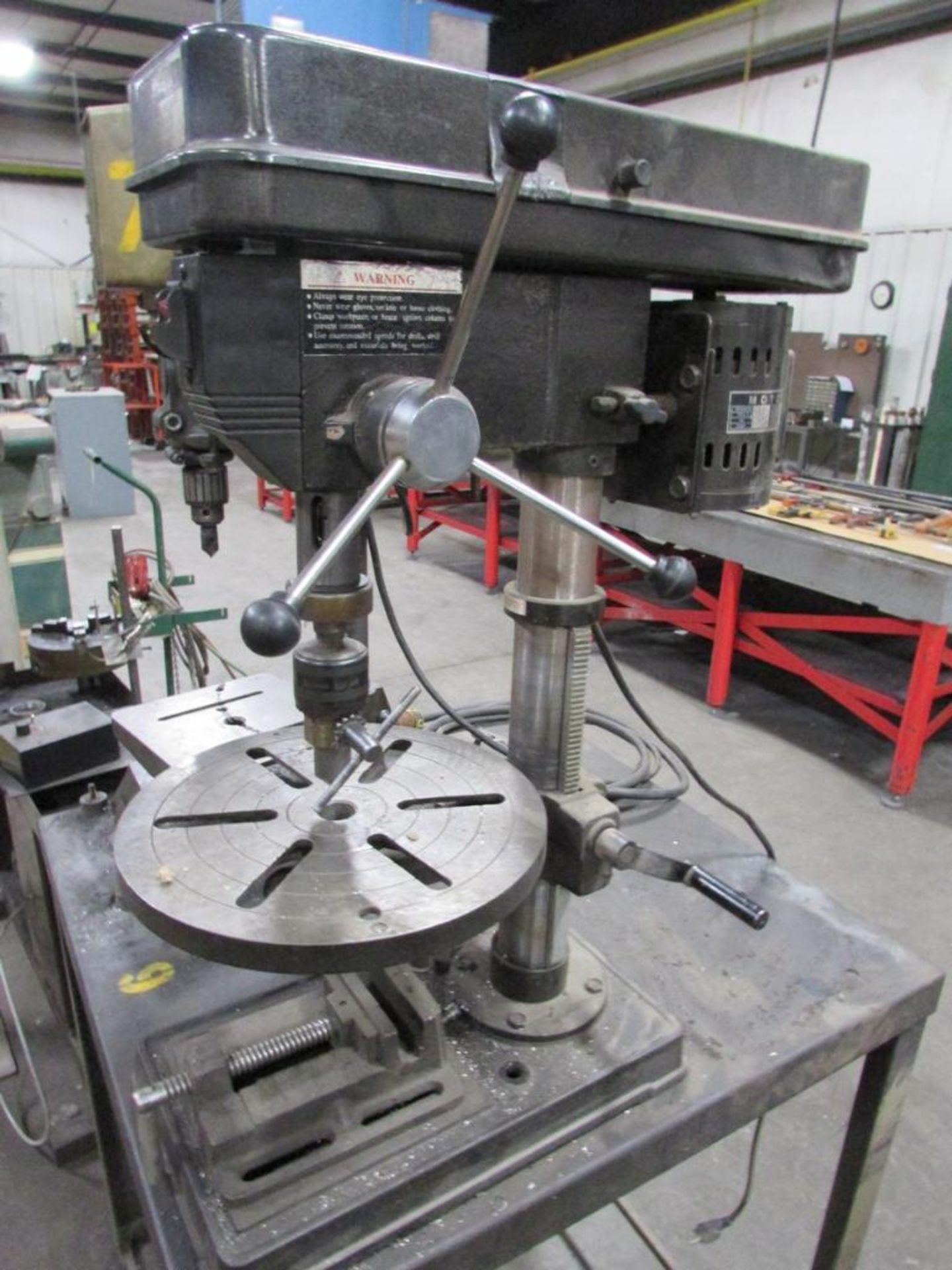 Speedway Series 3514 12" Benchtop Drill Press, 11.5" Diameter Table, 4" Vise, 5/8" Chuck, 2-1/4" Str - Image 3 of 7