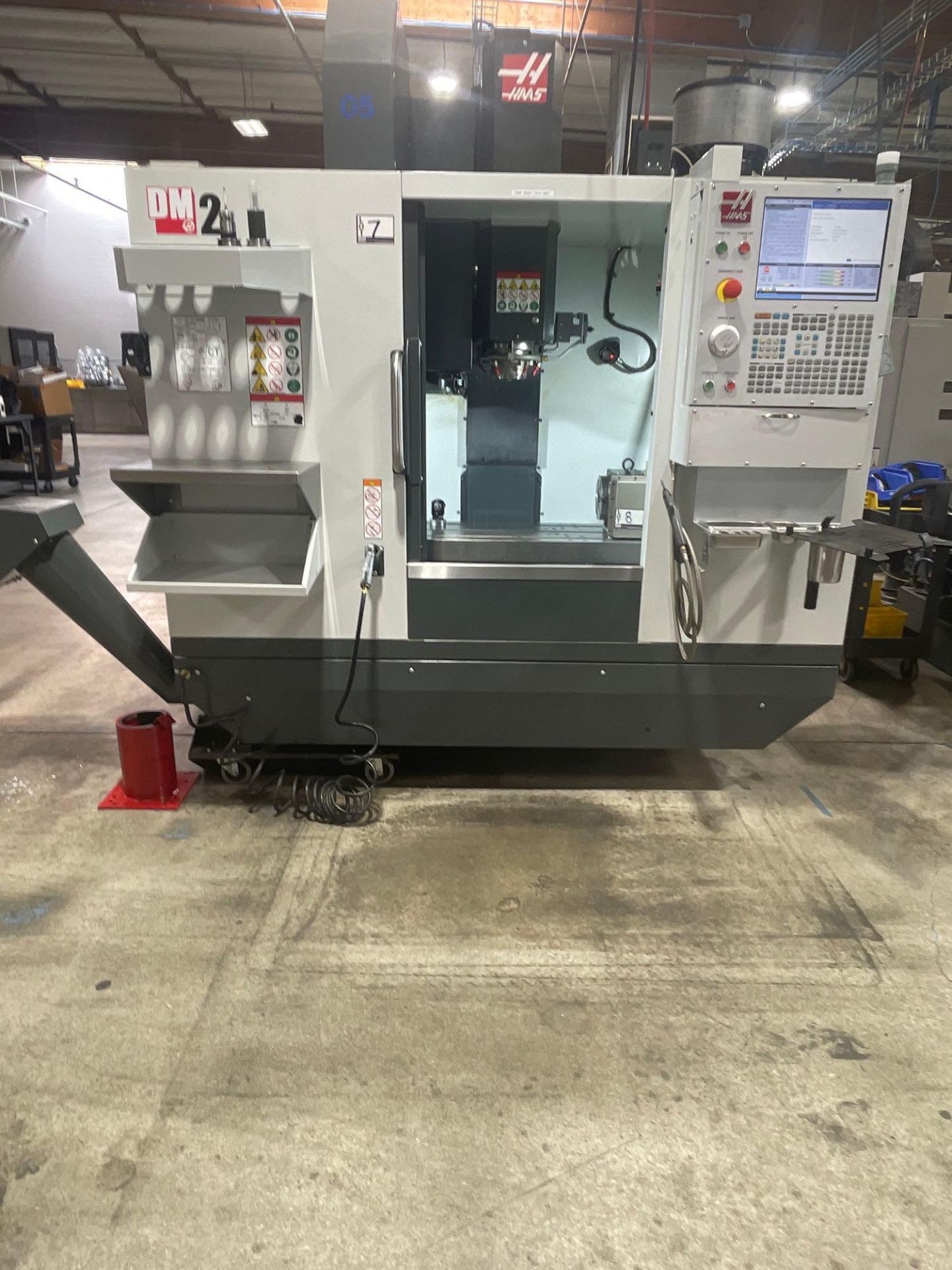 Haas DM-2, 28” x 16” x 15.5” Travels, CT 40, 18+1 SMTC, CTS, WIPS, as New as 2021 - Image 6 of 13