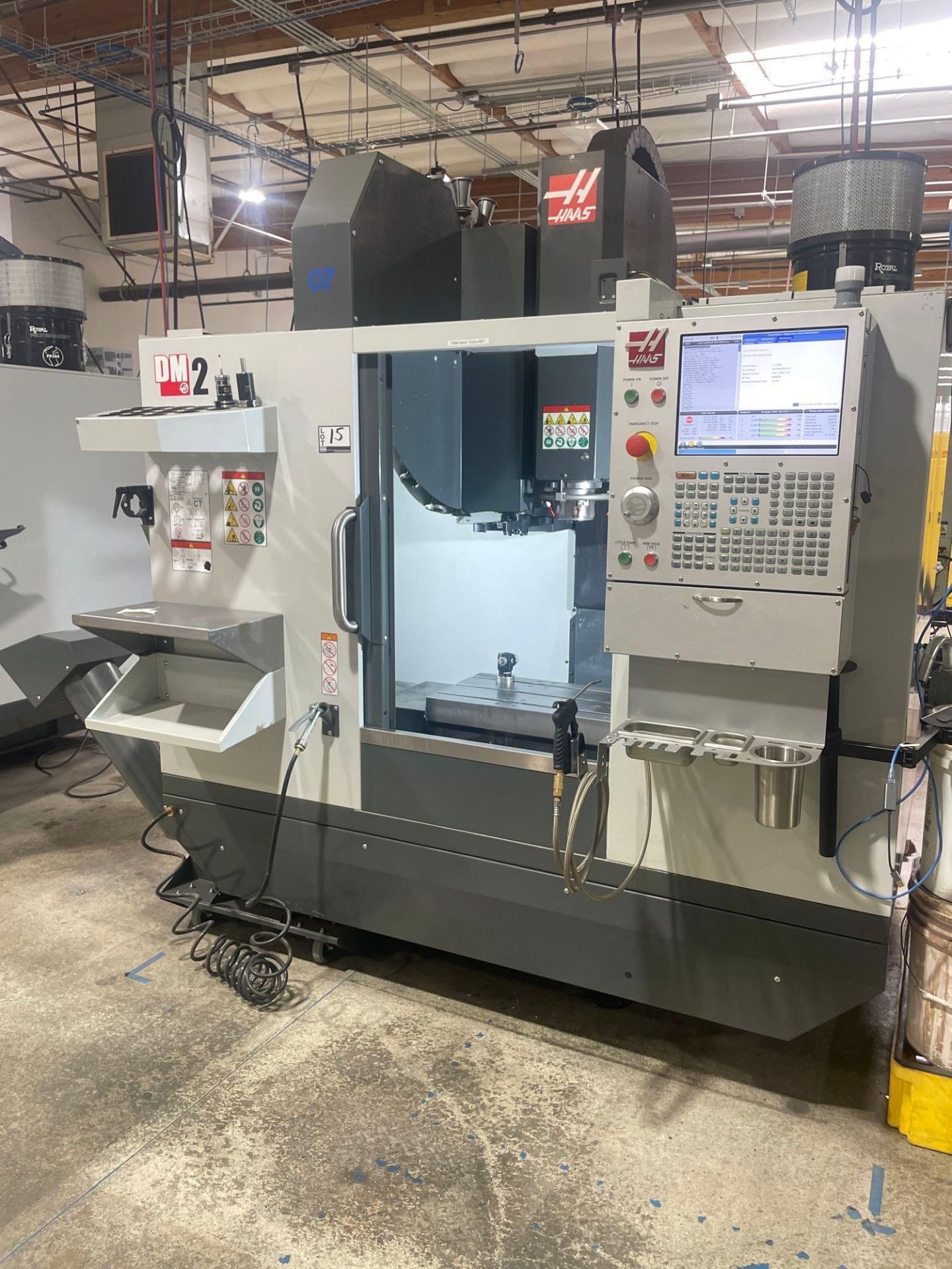 Haas DM-2, 28” x 16” x 15.5” Travels, CT 40, 18+1 SMTC, CTS, WIPS, as New as 2021 - Image 2 of 12