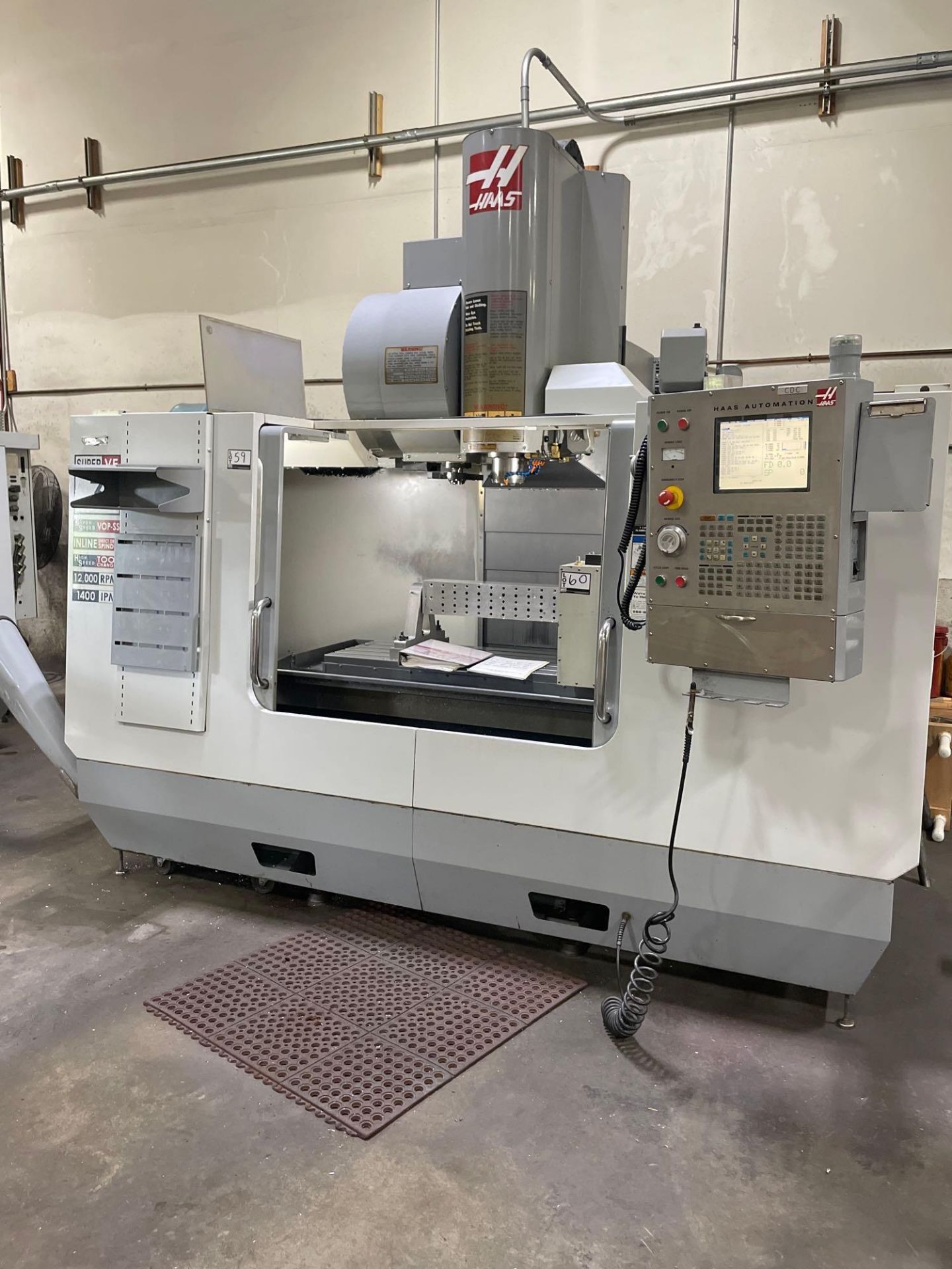 Haas VF-3SS, 40” x 24” x 25” Travels, CAT 40, 24+1 SMTC, 12k RPM, HSTC, New 2006 - Image 3 of 9