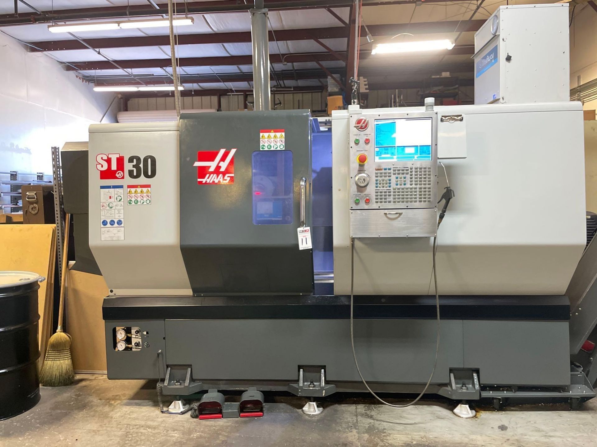 Haas ST-30 3-Axis CNC Lathe, C-Axis, 12" Hydraulic Chuck, 12 Position Turret, High Torque, New 2017 - Image 8 of 12