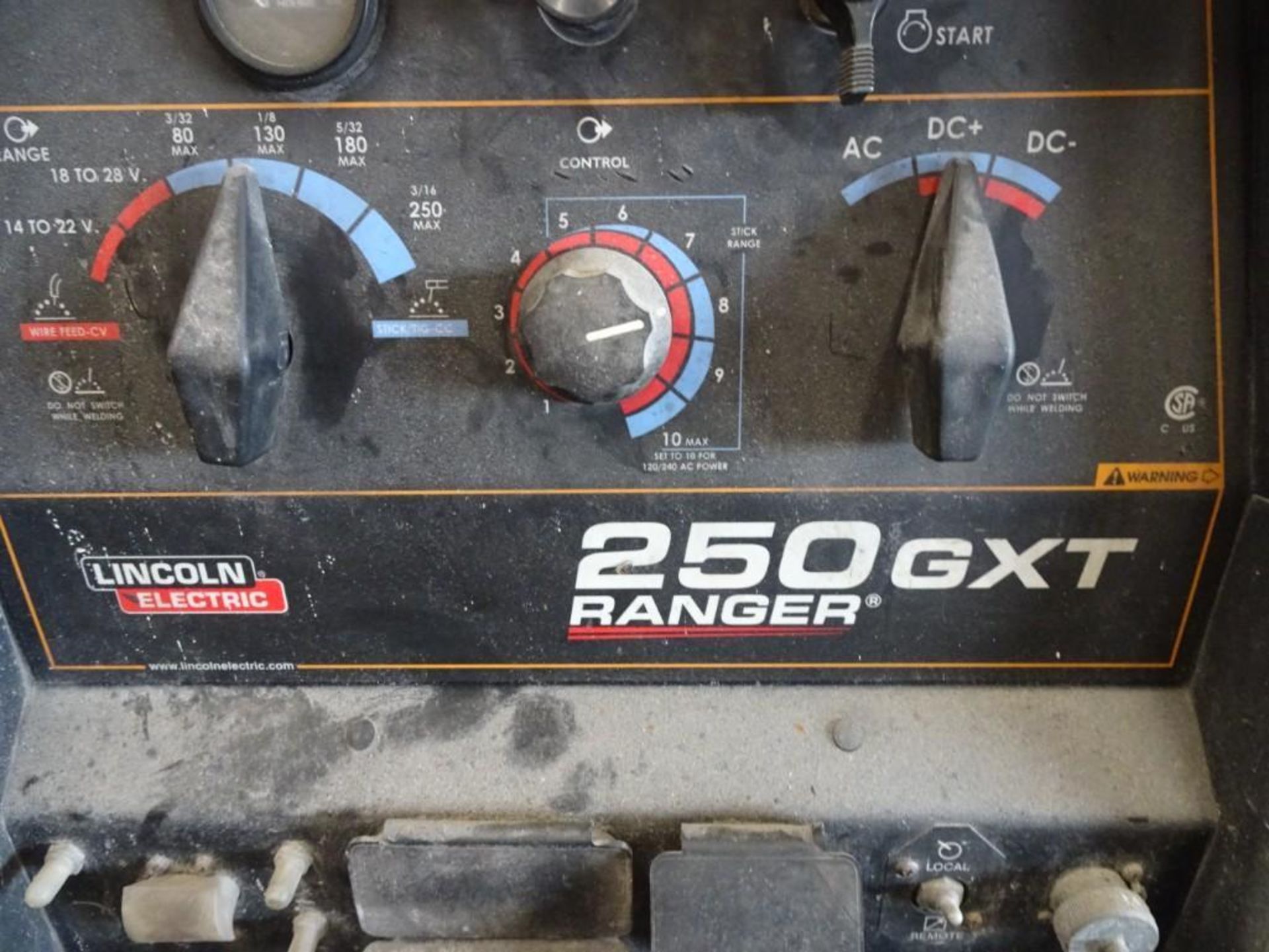 Lincoln Electric 250 RANGER GXT Engine Driven Welder, s/n K2382-4 11736 - Image 3 of 4