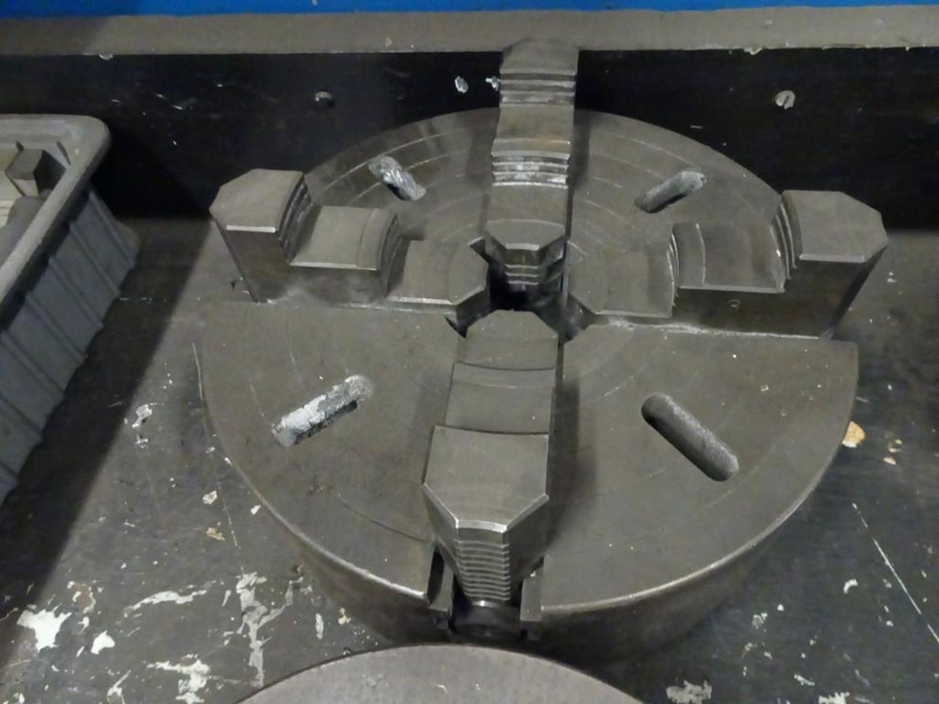 Lathe 4 Jaw Chucks