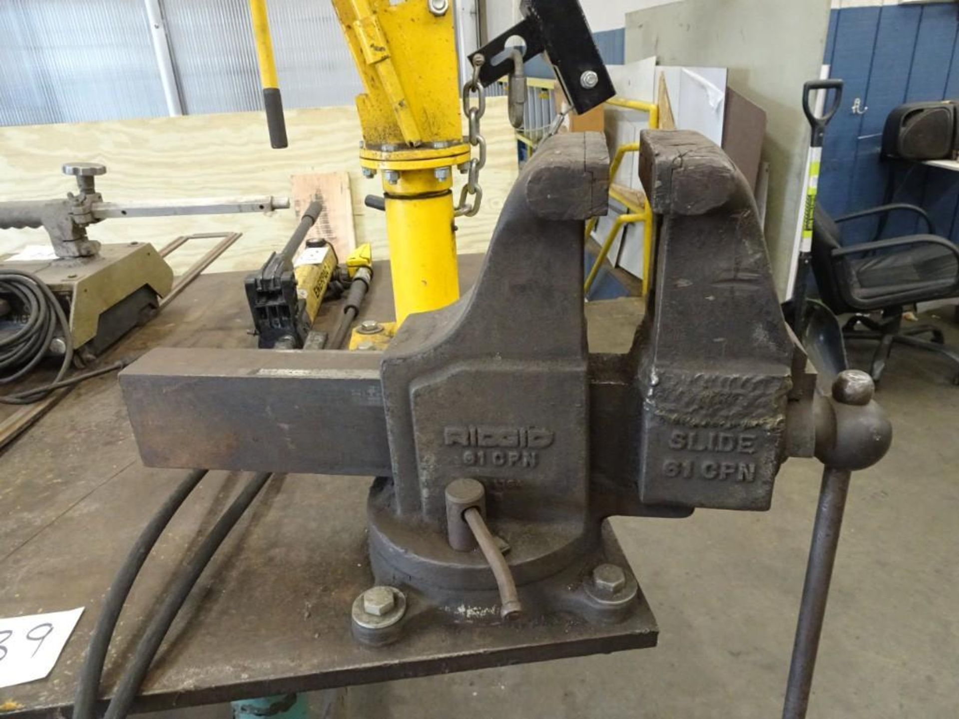 Steel Workbench w/ (1) Ridgid Tabletop Vice Grip and (1) Vestil Jib Crane - Image 2 of 4