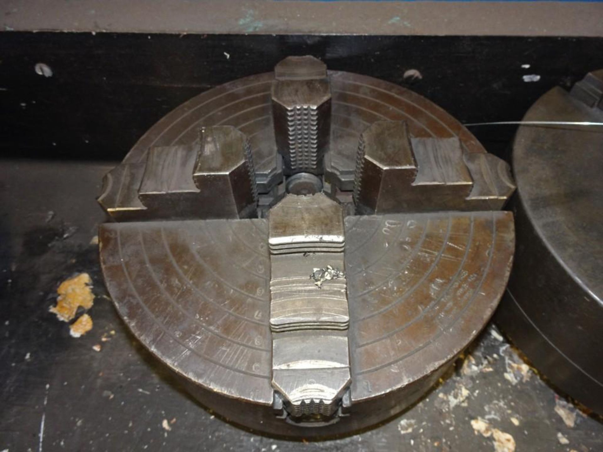 Lathe 4 Jaw Chucks