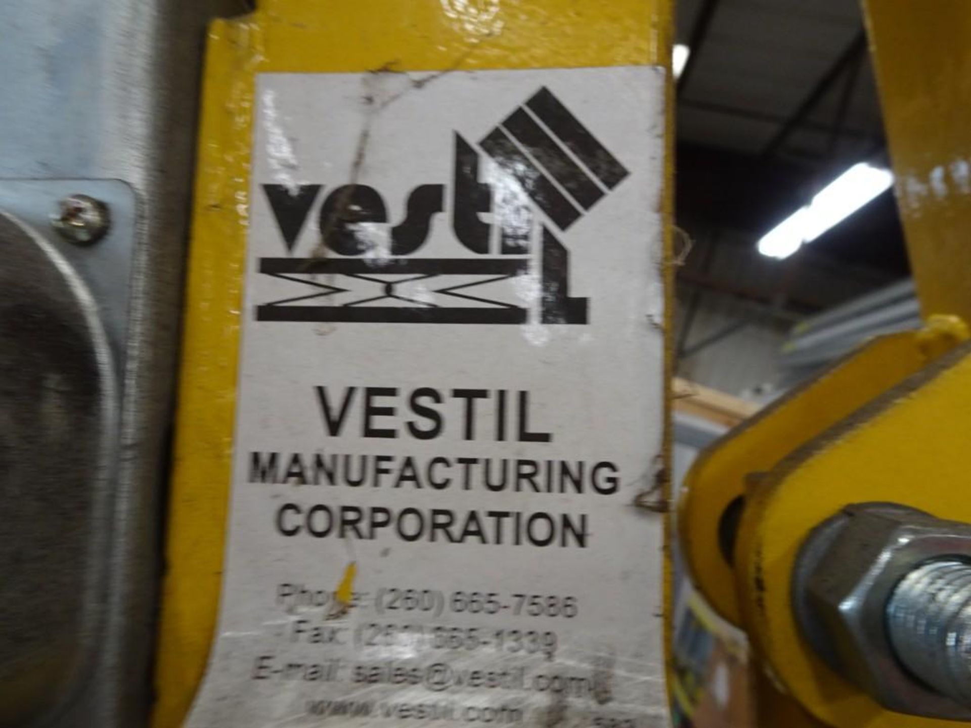 Steel Workbench w/ (1) Ridgid Tabletop Vice Grip and (1) Vestil Jib Crane - Image 4 of 4