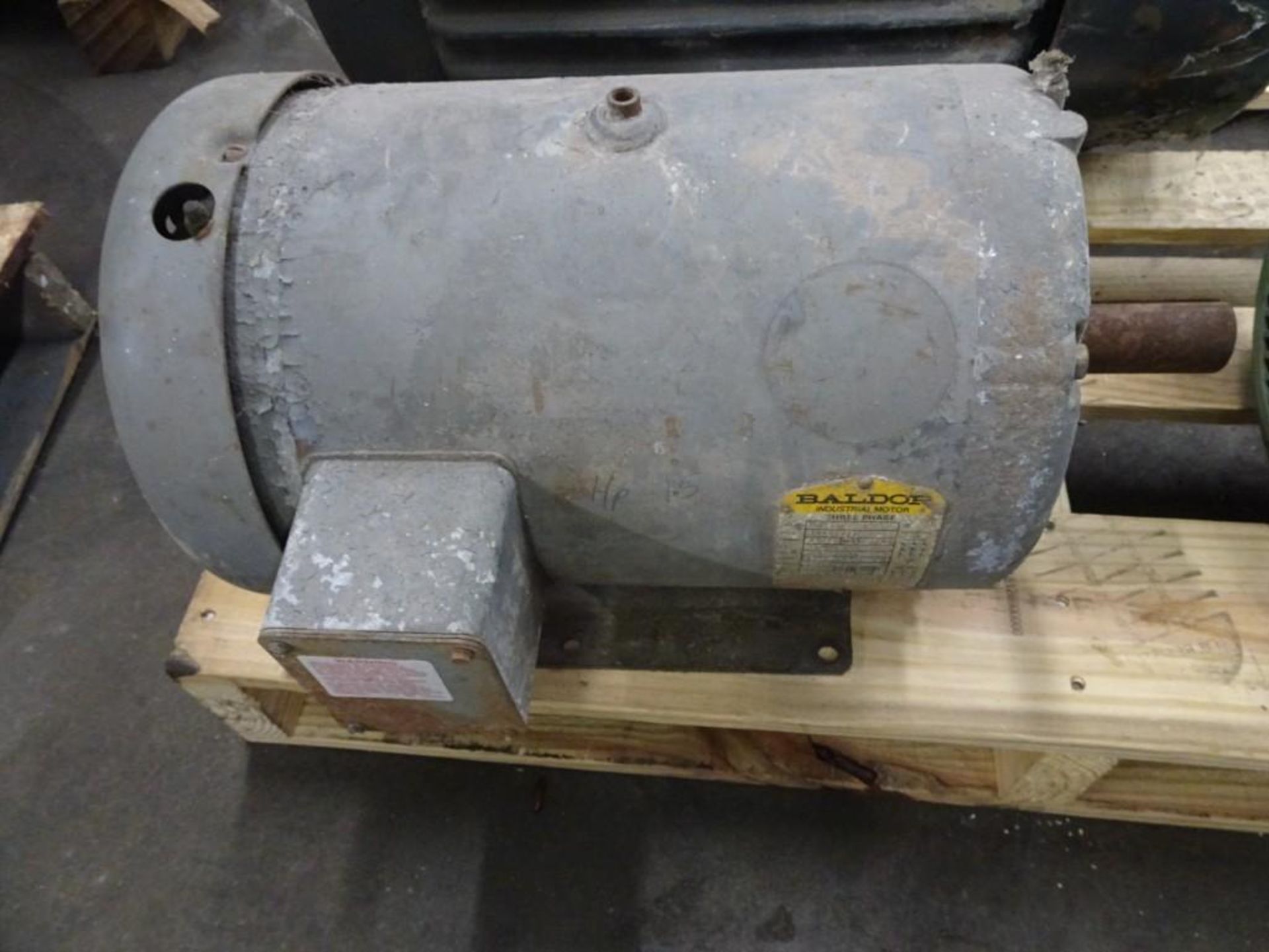 (1) Pallet of Motors Consisting of: (1) US Electrical 15 HP Motor 460 v, (1) Baldor 15 HP Motor - Image 5 of 8