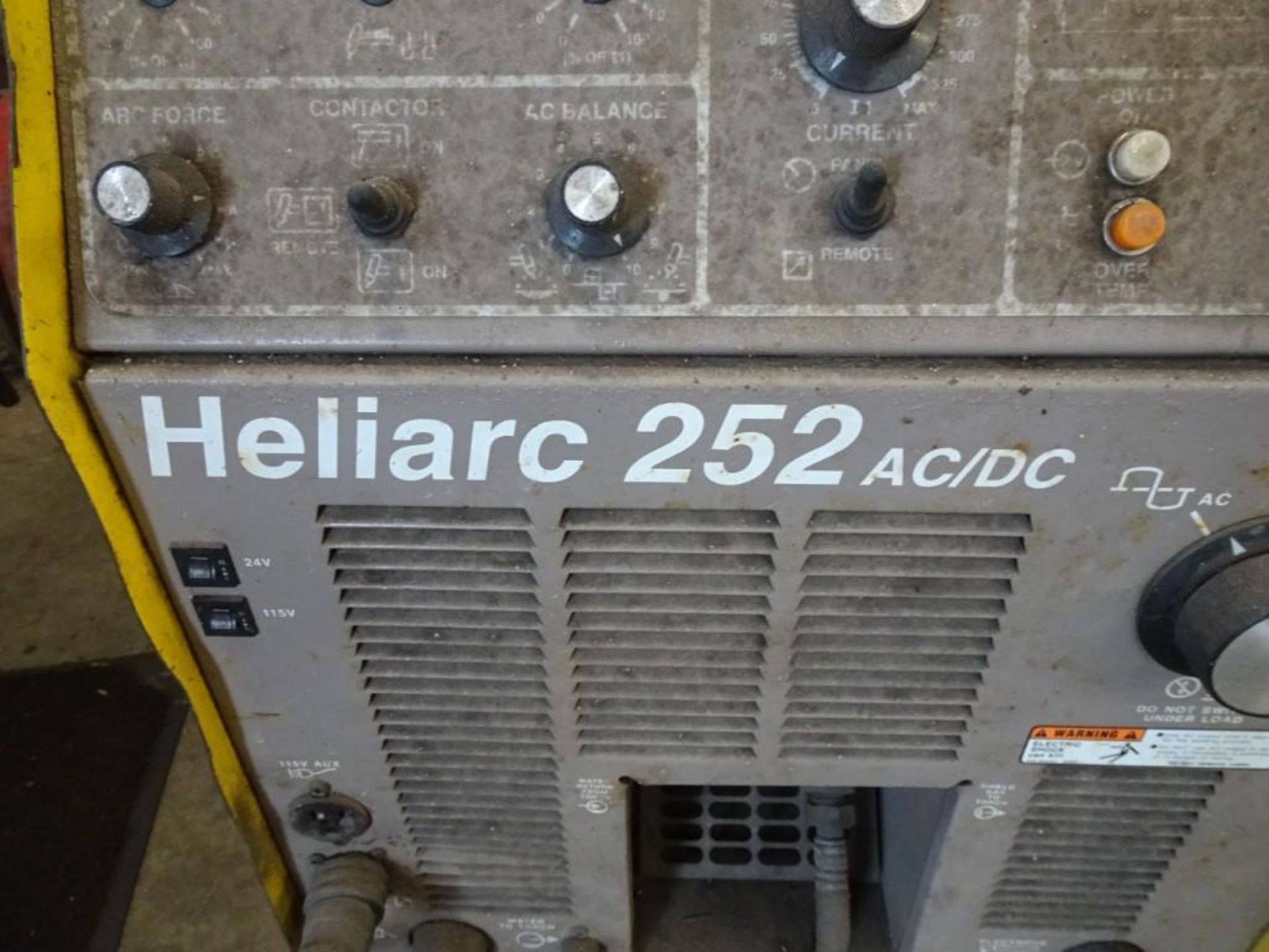 ESAB Heliarc 252 AC/DC Welder - Image 3 of 3
