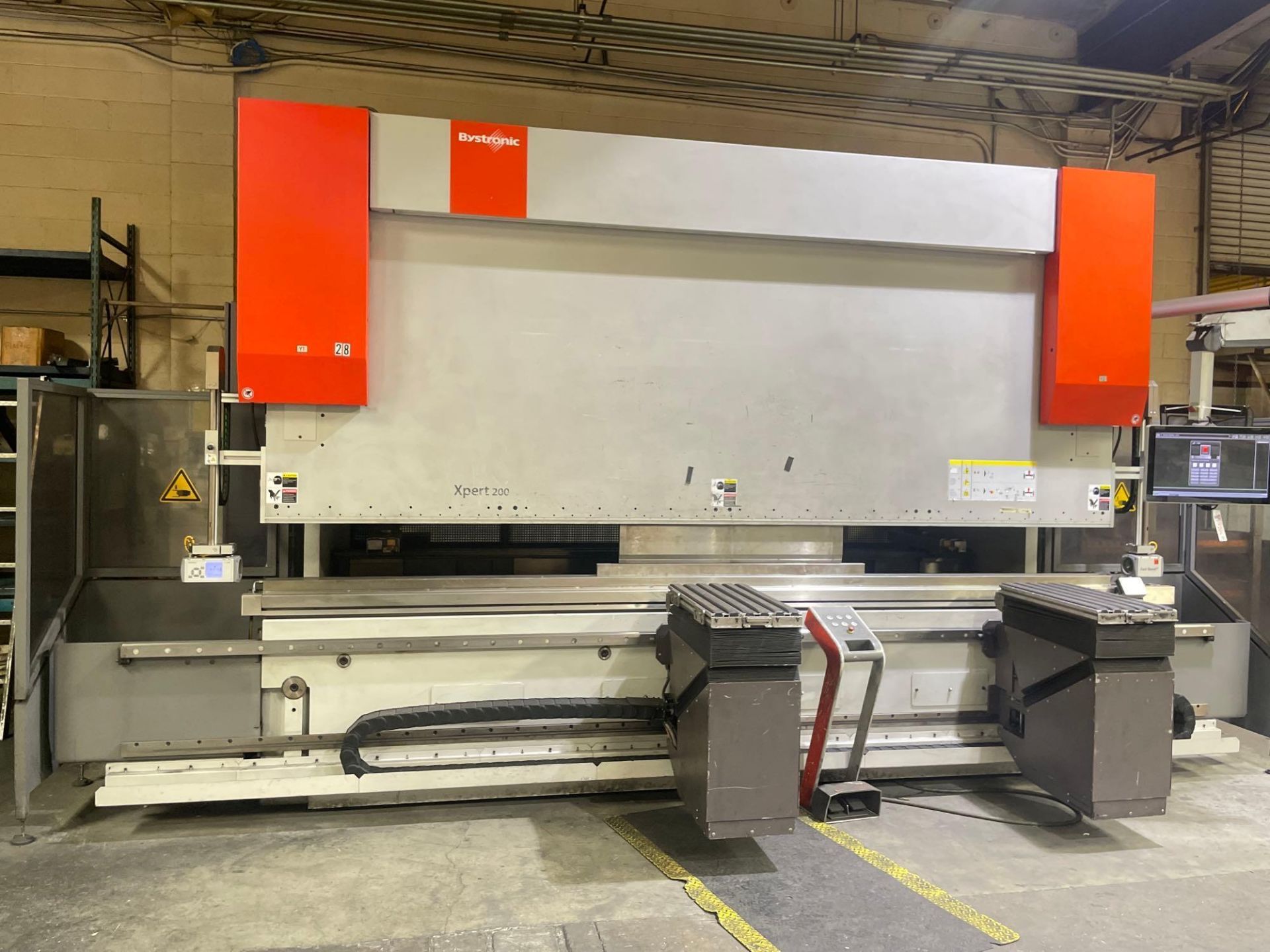 220 Ton x 161” Bystronic Xpert 200/4100 cnc Hyd. Press Brake, Enlarged Stroke, Hydr, Clamping, (2) D - Image 2 of 7