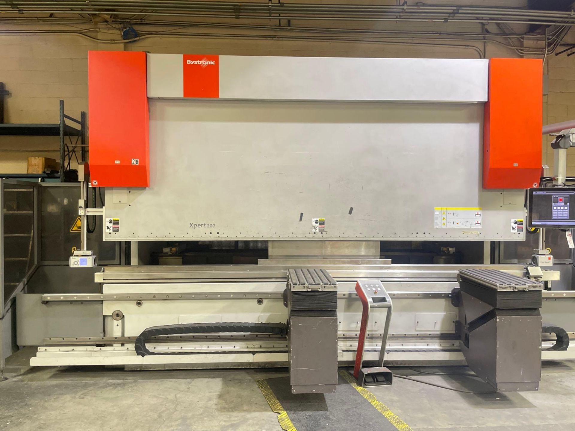 220 Ton x 161” Bystronic Xpert 200/4100 cnc Hyd. Press Brake, Enlarged Stroke, Hydr, Clamping, (2) D - Image 5 of 7