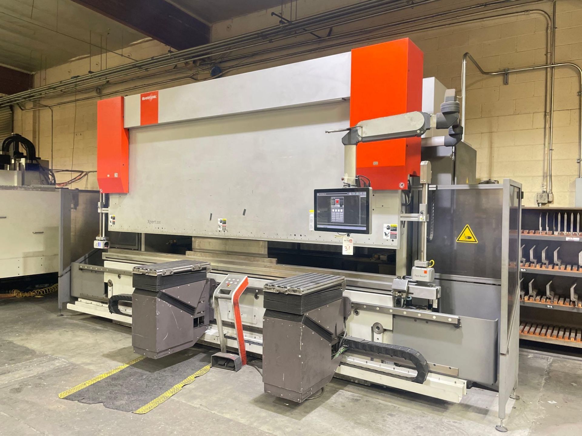220 Ton x 161” Bystronic Xpert 200/4100 cnc Hyd. Press Brake, Enlarged Stroke, Hydr, Clamping, (2) D - Image 3 of 7