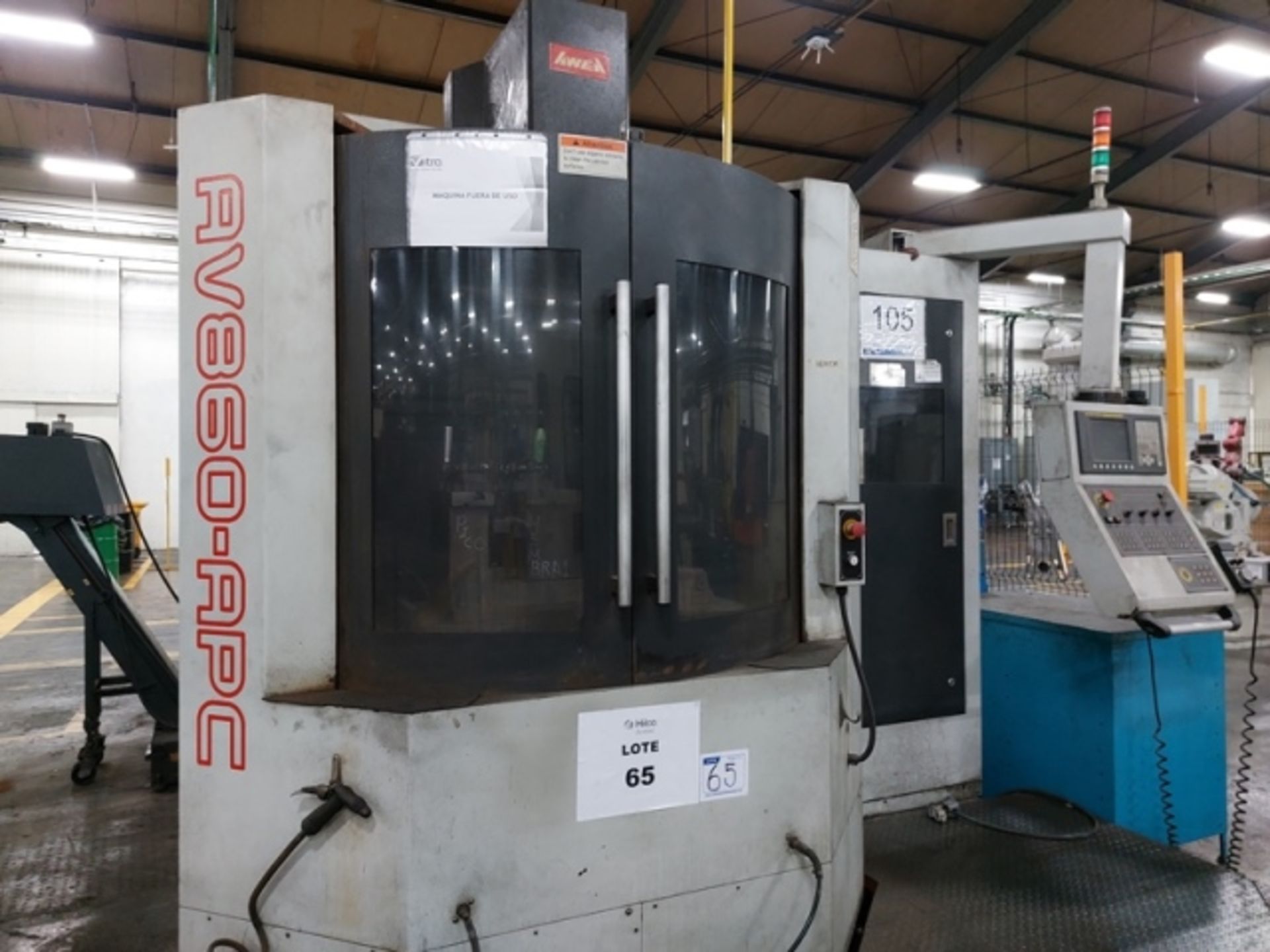 AWEA AV860-APC VERTICAL MACHINING CENTER, S/N 860-13002, NEW 2003 *NEEDS REPAIR* - Image 3 of 17