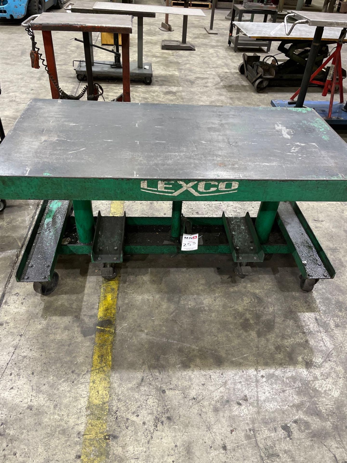 Lexco Hydraulic Lift Table - Image 4 of 5