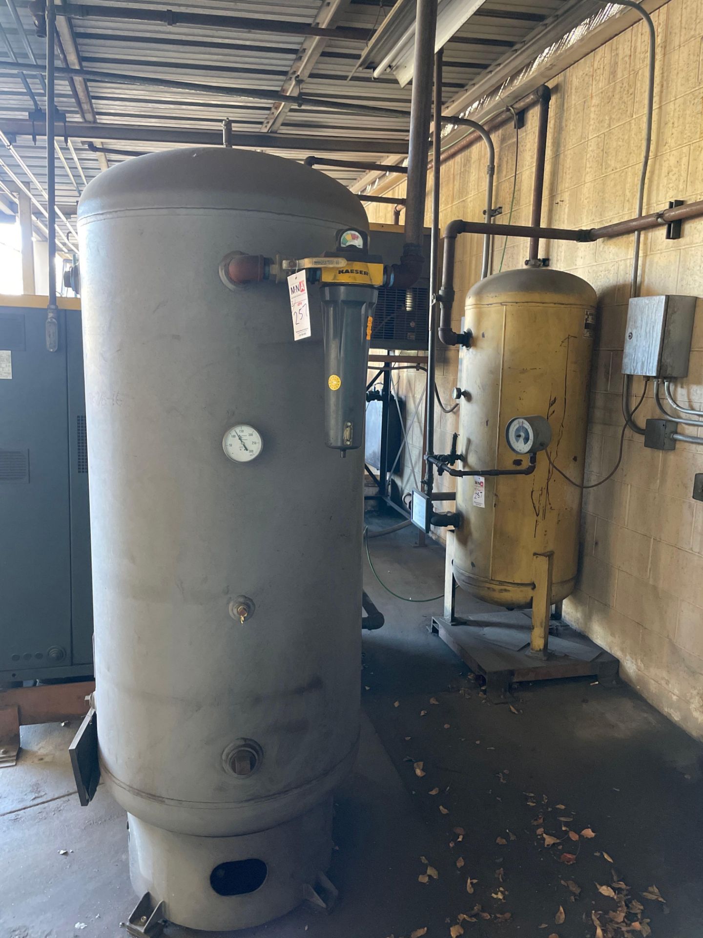200 Gallon & 120 Gallon Air Tanks *Late Delivery* - Image 3 of 3