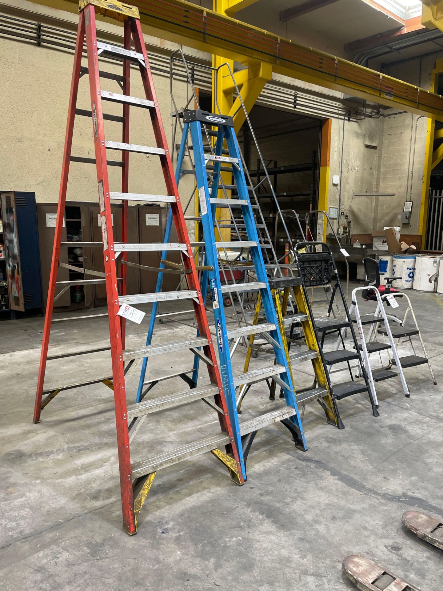 10' Werner Ladder, 8' Werner Ladder, 4' Louisville Ladder, & (3) Step Ladders - Image 4 of 4